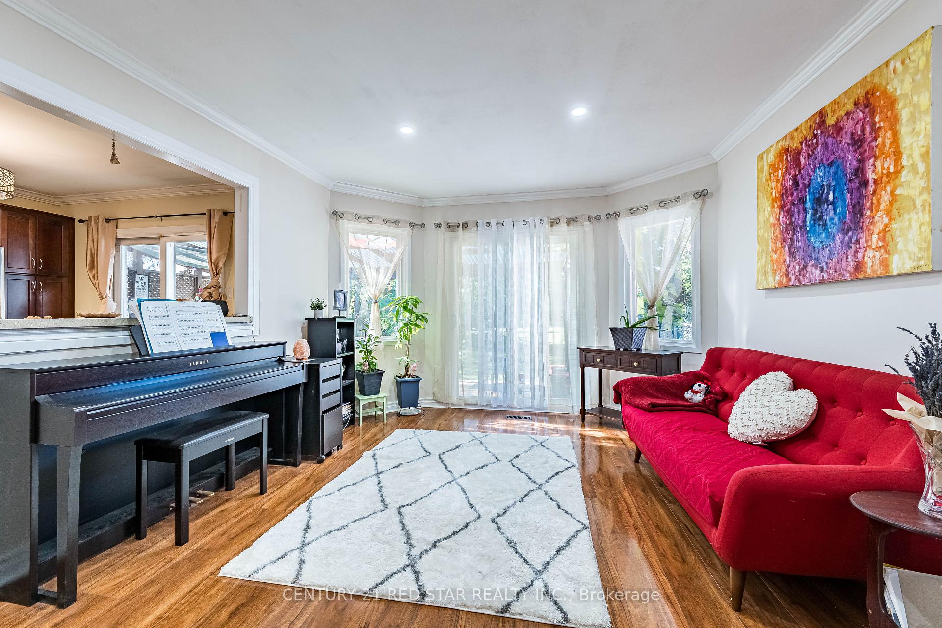 Photo 21 of 56 Fountainbridge Drive, Caledon, Bolton East — HOMEH