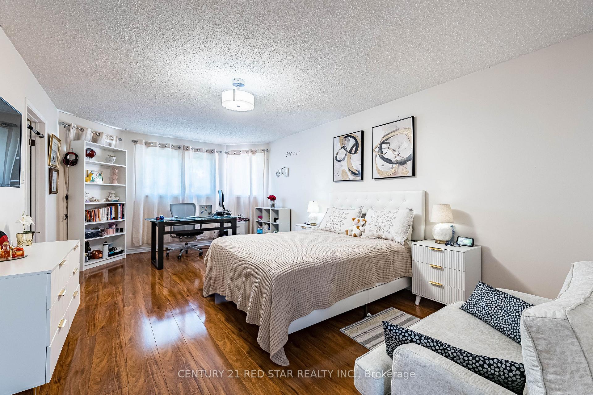 Photo 31 of 56 Fountainbridge Drive, Caledon, Bolton East — HOMEH
