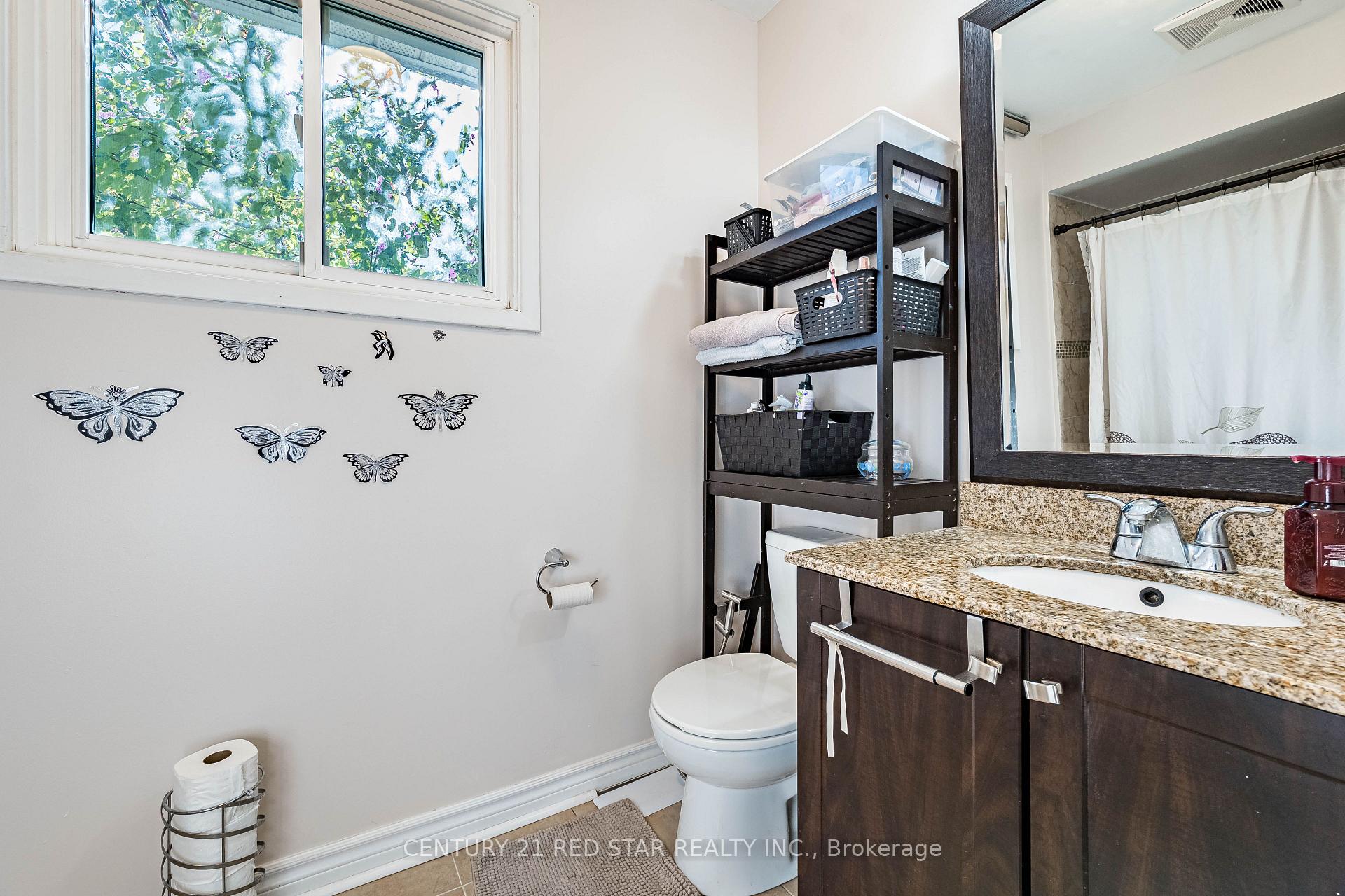 Photo 33 of 56 Fountainbridge Drive, Caledon, Bolton East — HOMEH