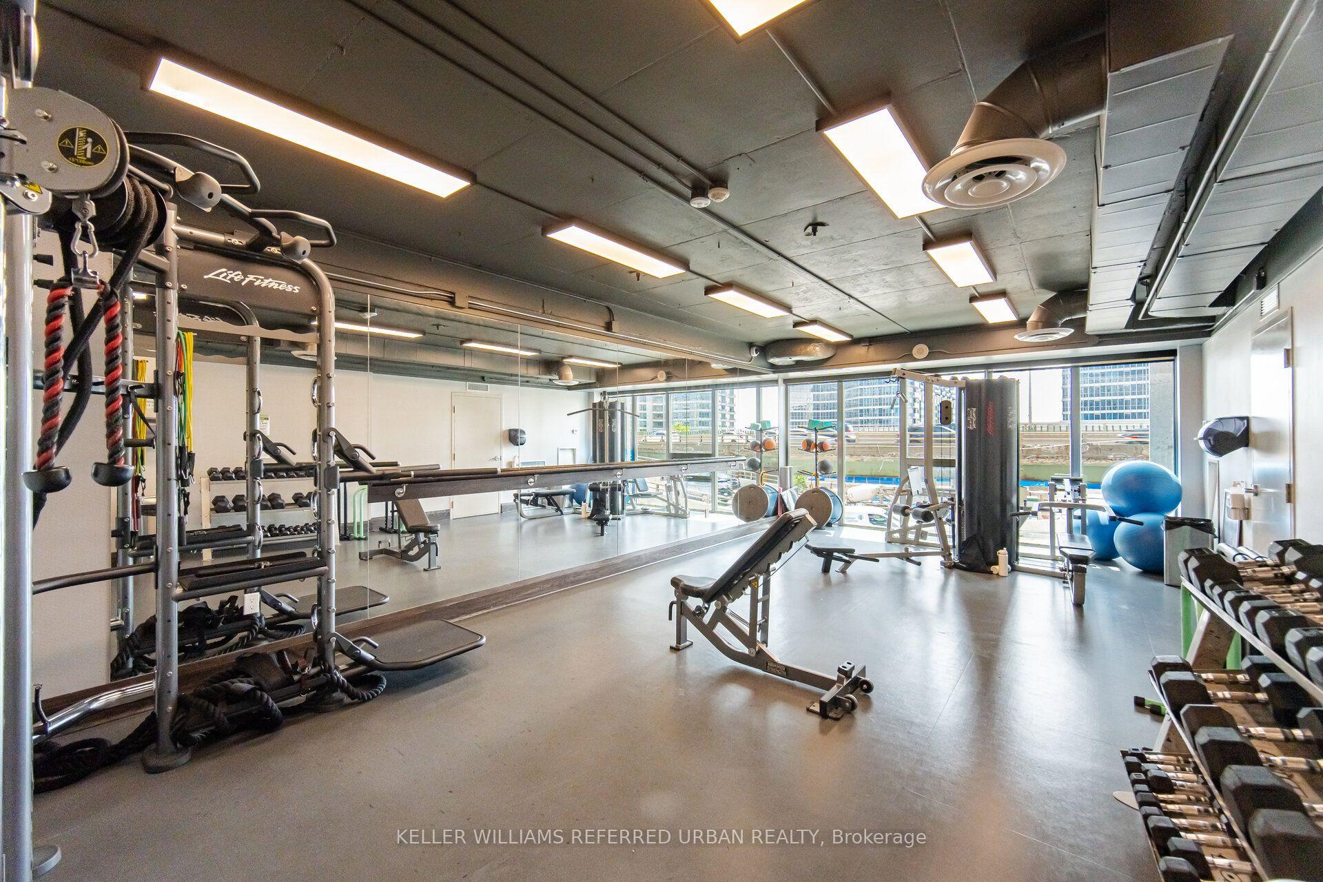 Photo 19 of Unit 3708, 19 Grand Trunk Crescent, Toronto, Waterfront Communities — HOMEH