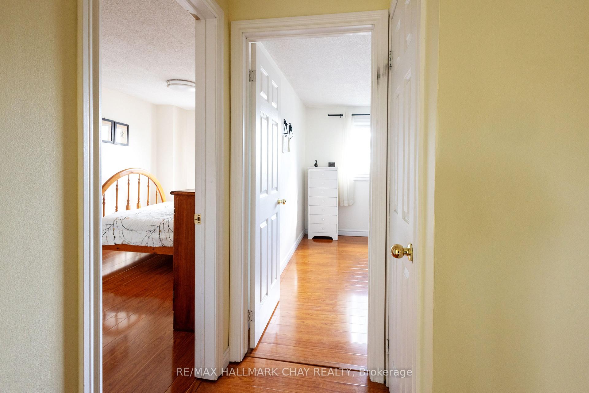 Photo 12 of Unit 4, 261 Rose Street, Barrie, Wellington — HOMEH