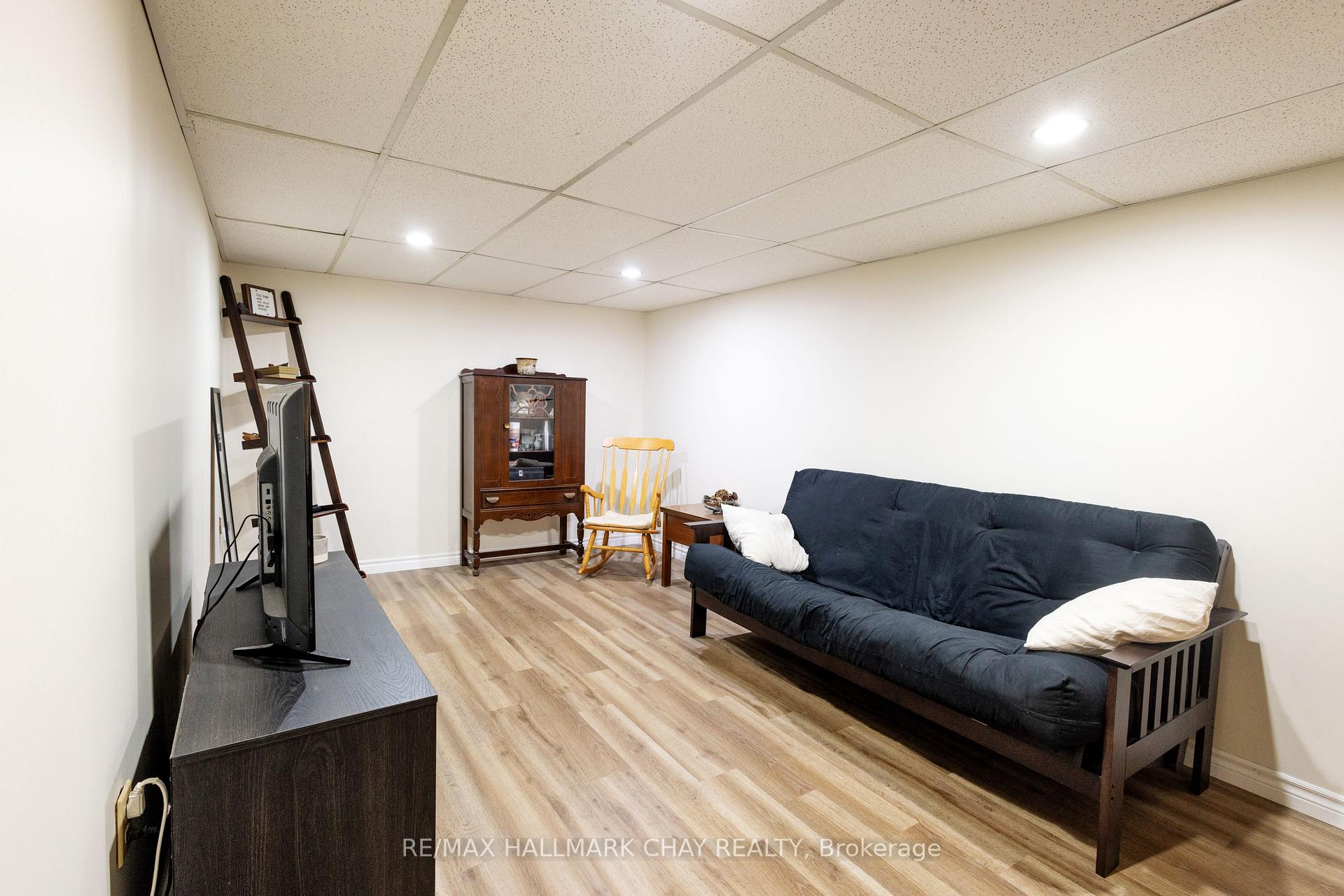 Photo 18 of Unit 4, 261 Rose Street, Barrie, Wellington — HOMEH
