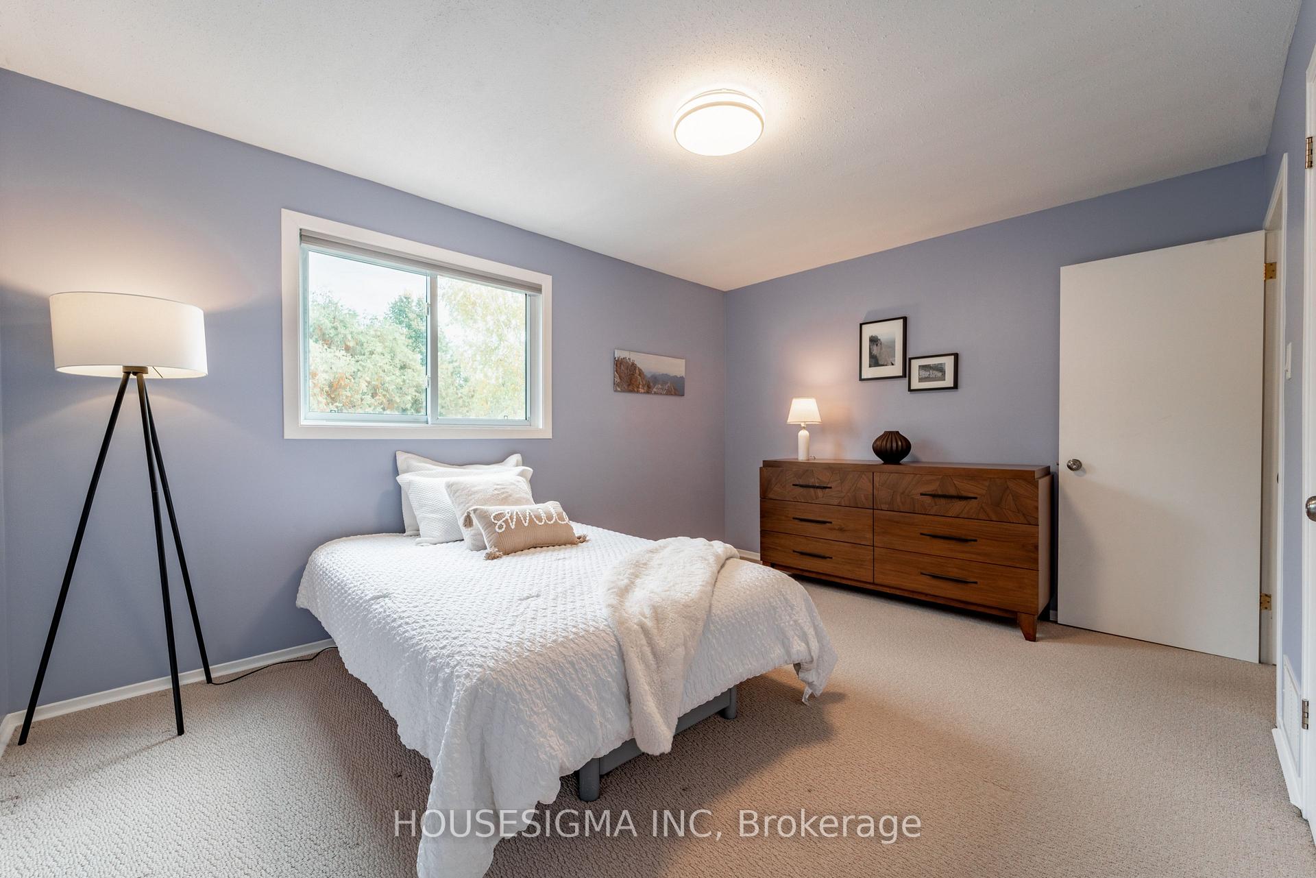 Photo 46 of 247 Mceachern Crescent, Ottawa, Bilberry Creek/Queenswood Heights — HOMEH