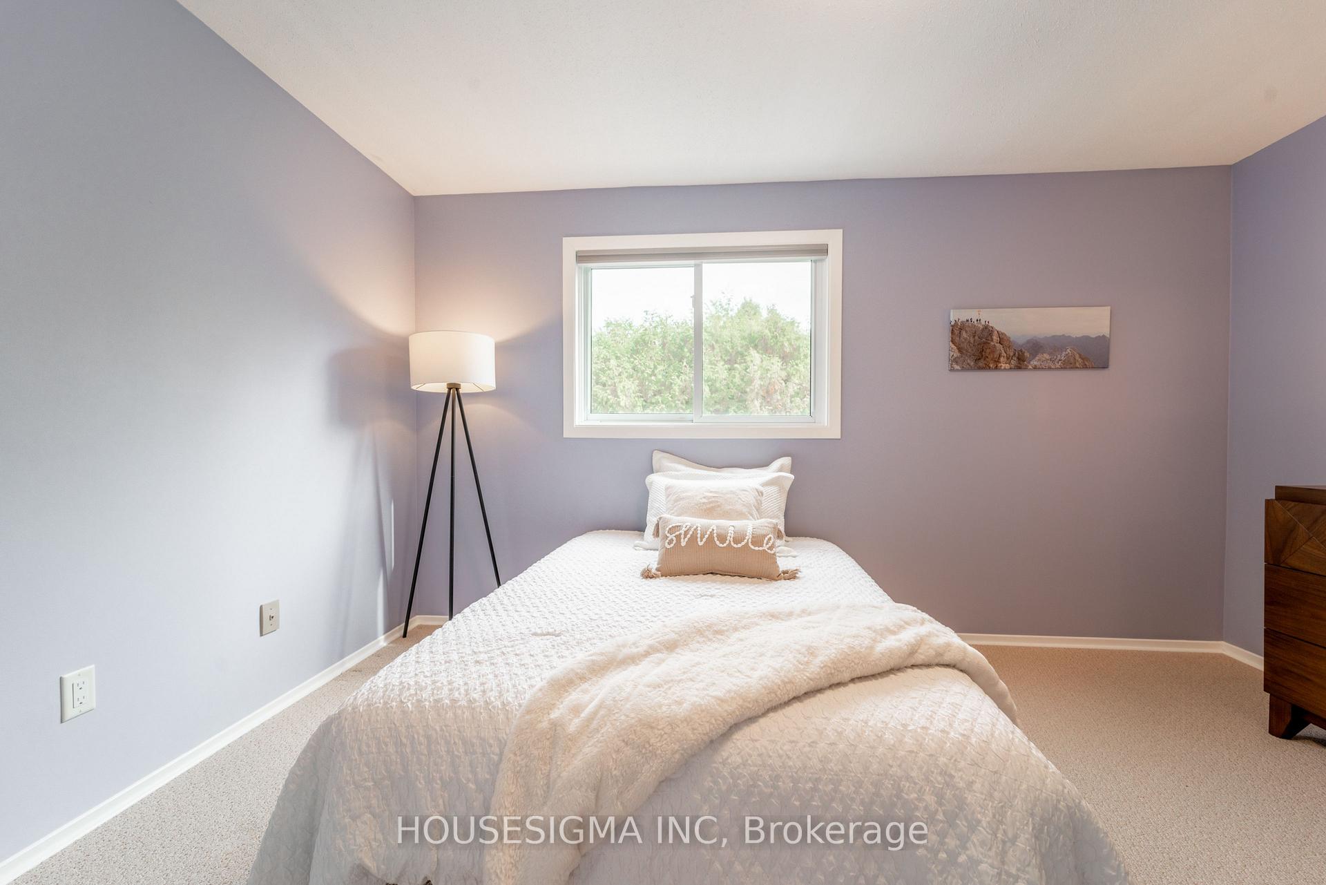 Photo 48 of 247 Mceachern Crescent, Ottawa, Bilberry Creek/Queenswood Heights — HOMEH