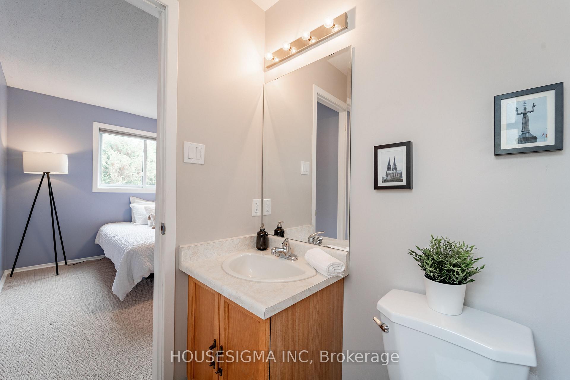 Photo 54 of 247 Mceachern Crescent, Ottawa, Bilberry Creek/Queenswood Heights — HOMEH