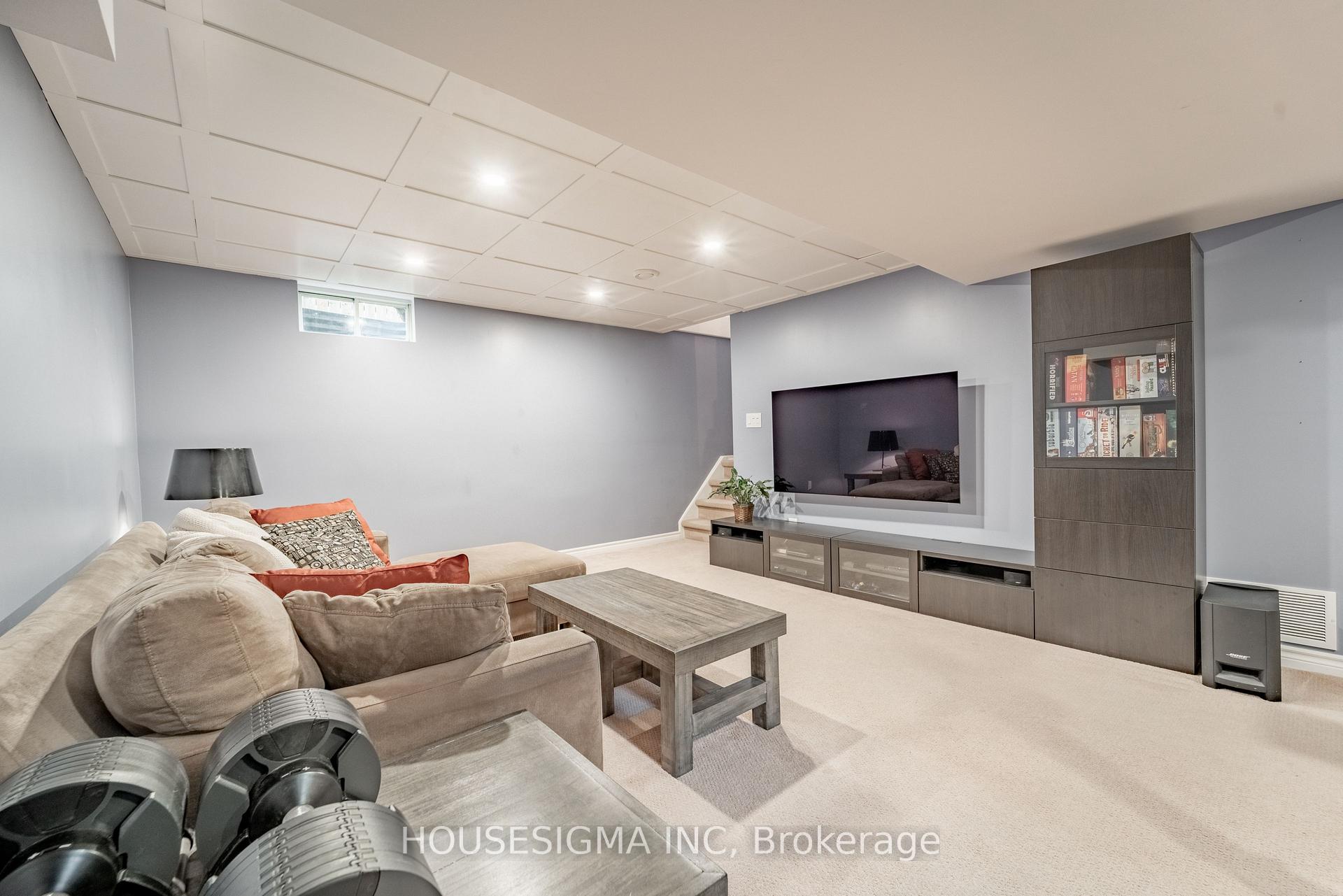 Photo 81 of 247 Mceachern Crescent, Ottawa, Bilberry Creek/Queenswood Heights — HOMEH