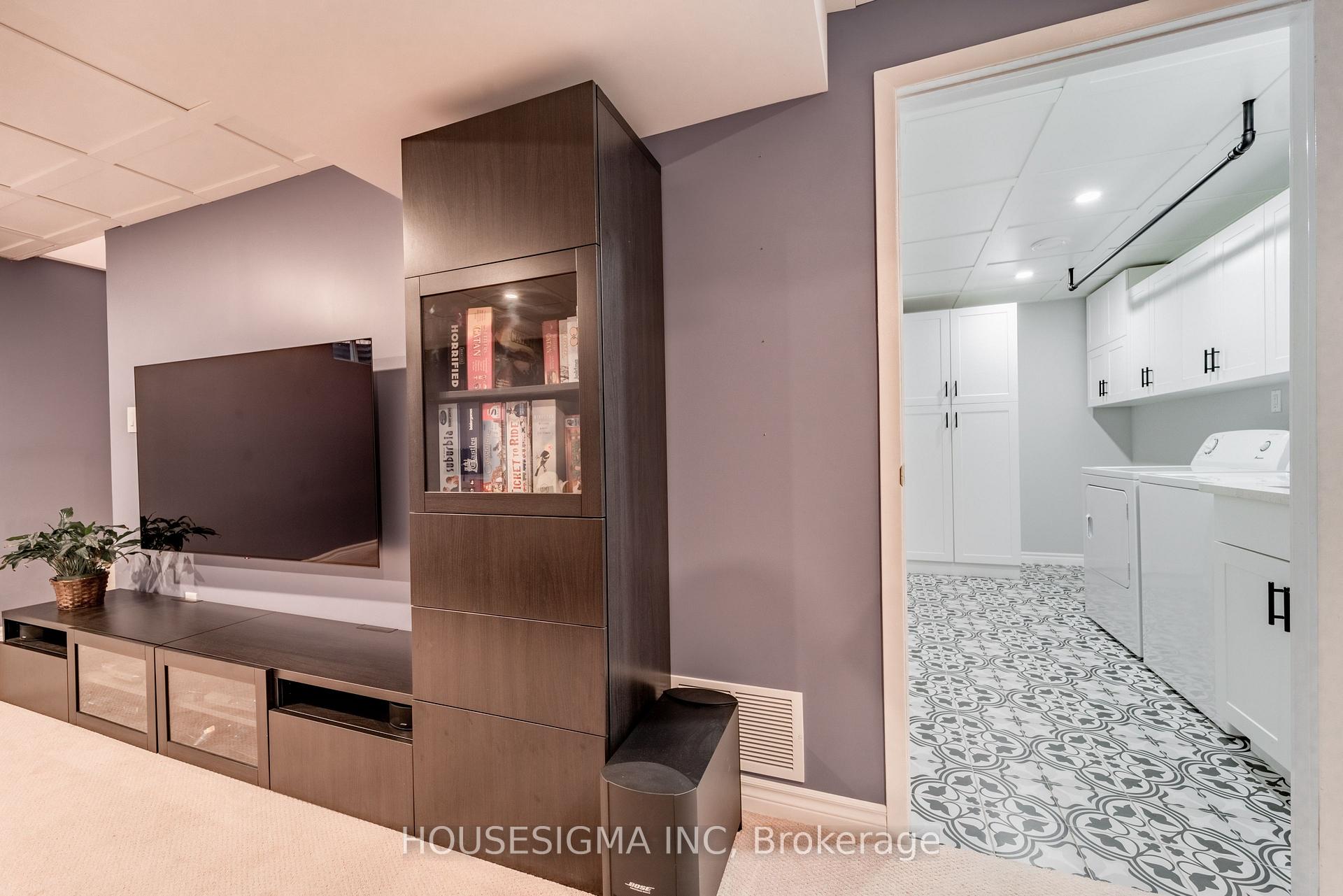 Photo 83 of 247 Mceachern Crescent, Ottawa, Bilberry Creek/Queenswood Heights — HOMEH