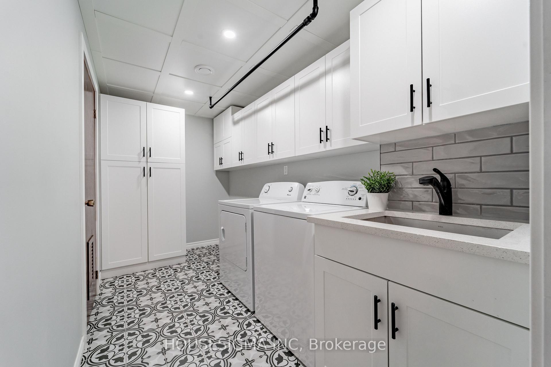 Photo 87 of 247 Mceachern Crescent, Ottawa, Bilberry Creek/Queenswood Heights — HOMEH