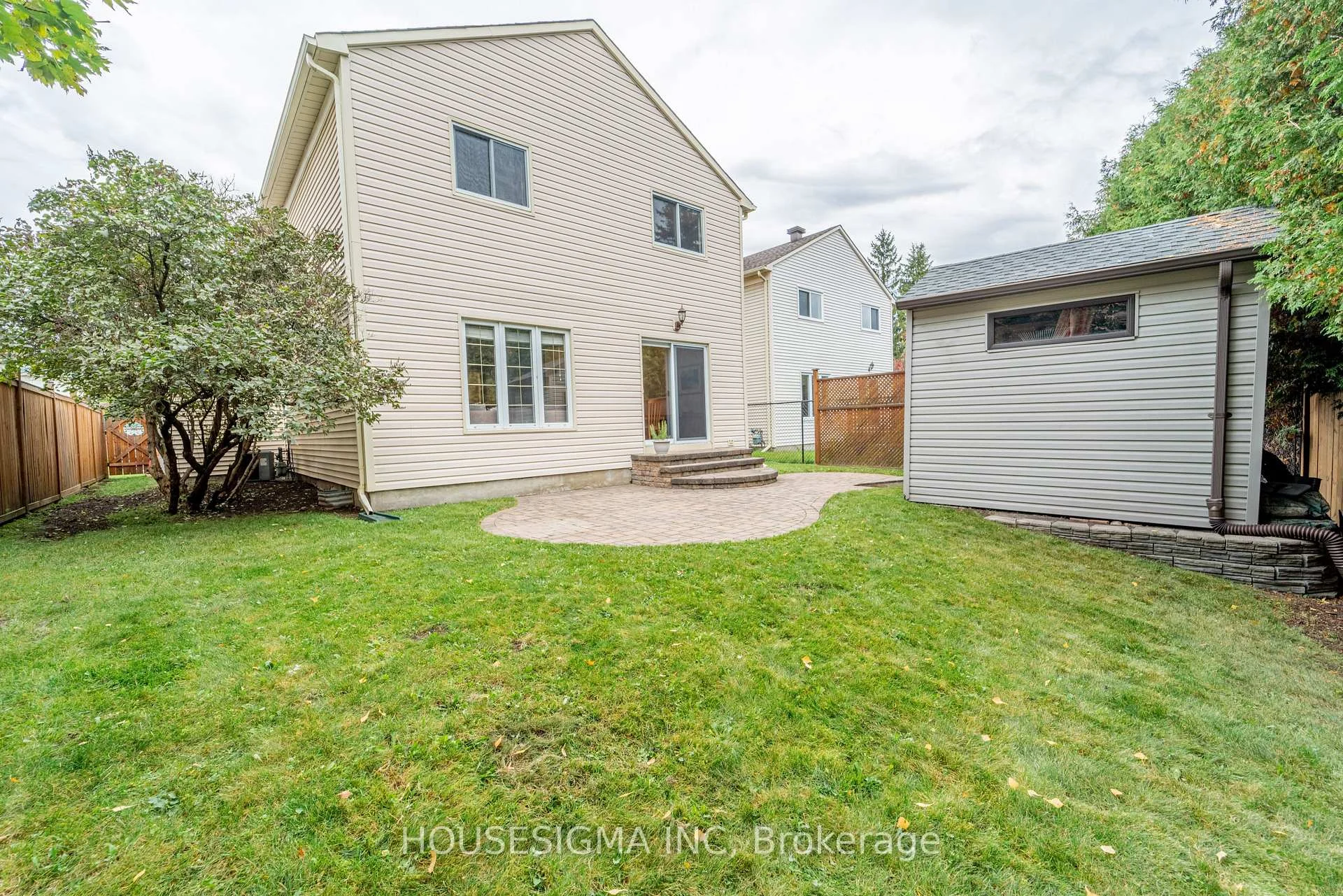 Photo 82 of 247 Mceachern Crescent, Ottawa, Bilberry Creek/Queenswood Heights — HOMEH