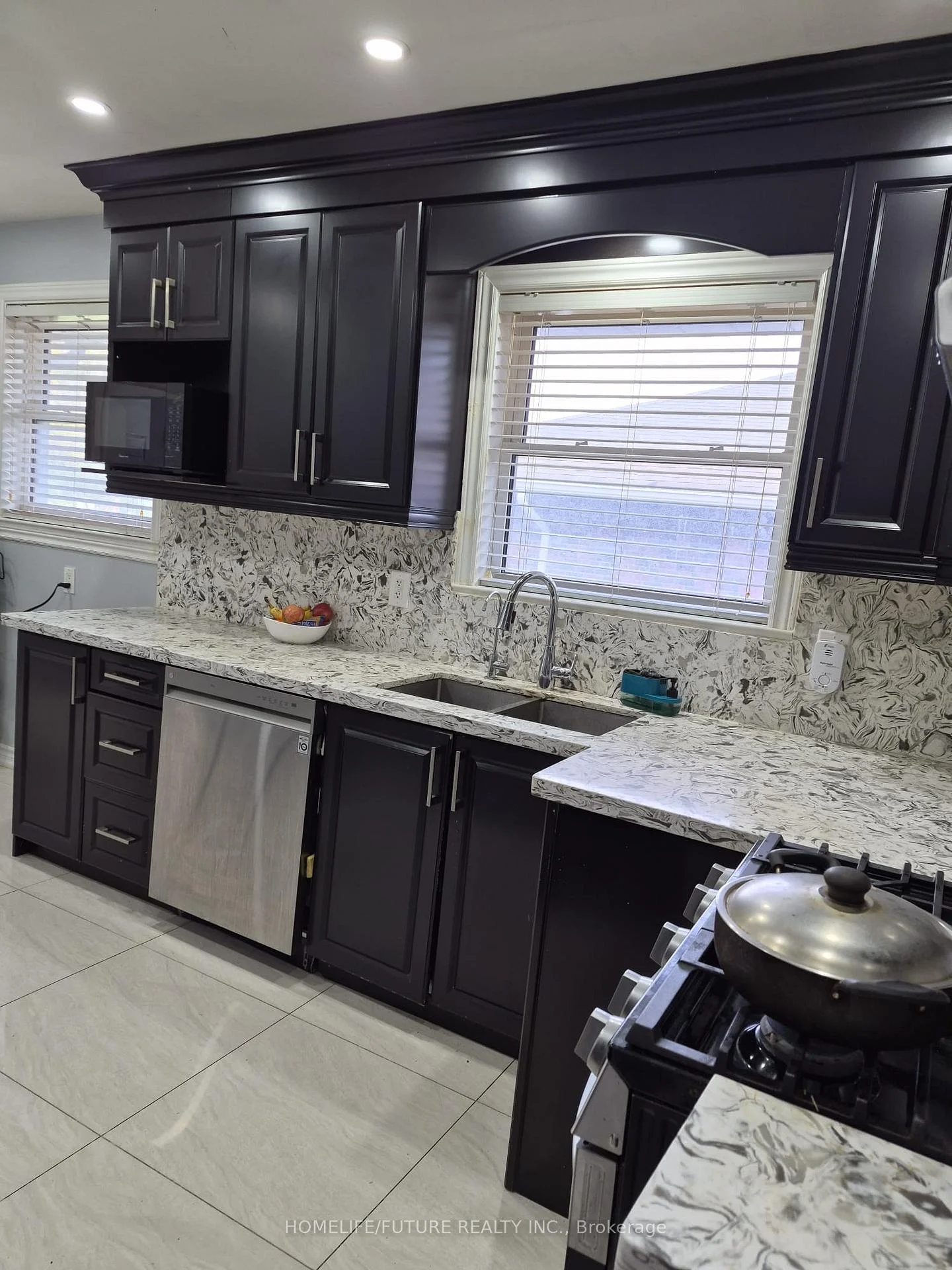 Photo 10 of Unit Main, 95 Jarwick Drive, Scarborough, Woburn — HOMEH