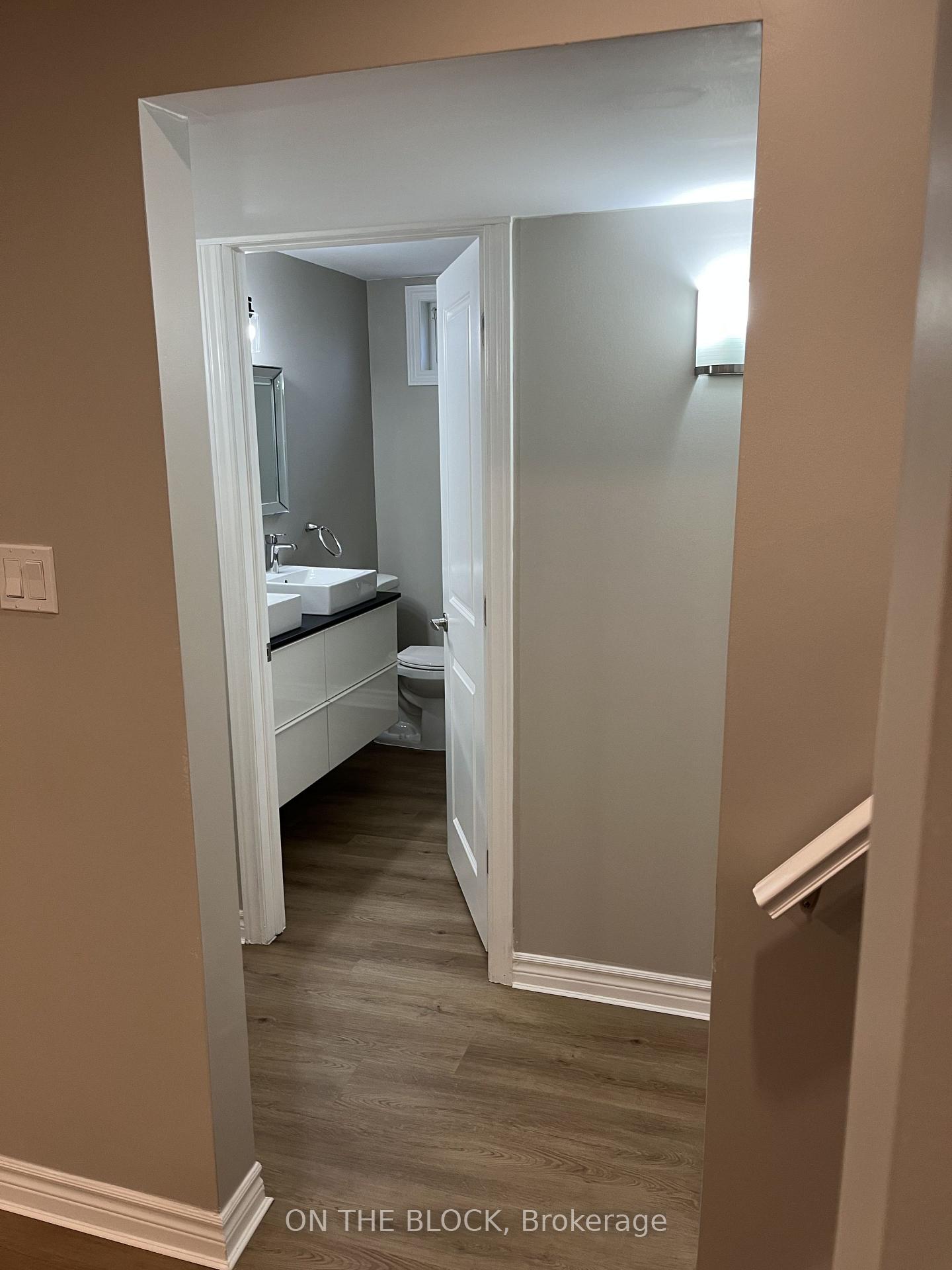 Photo 5 of 155 Ruskview Road, Kitchener, Forest Hill — HOMEH