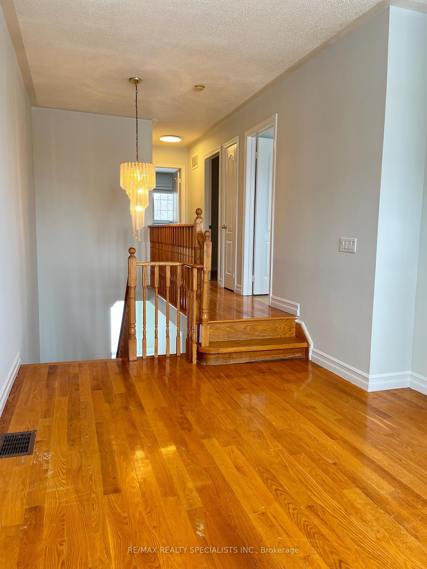Photo 15 of 5580 Creditrise Place, Mississauga, Central Erin Mills — HOMEH