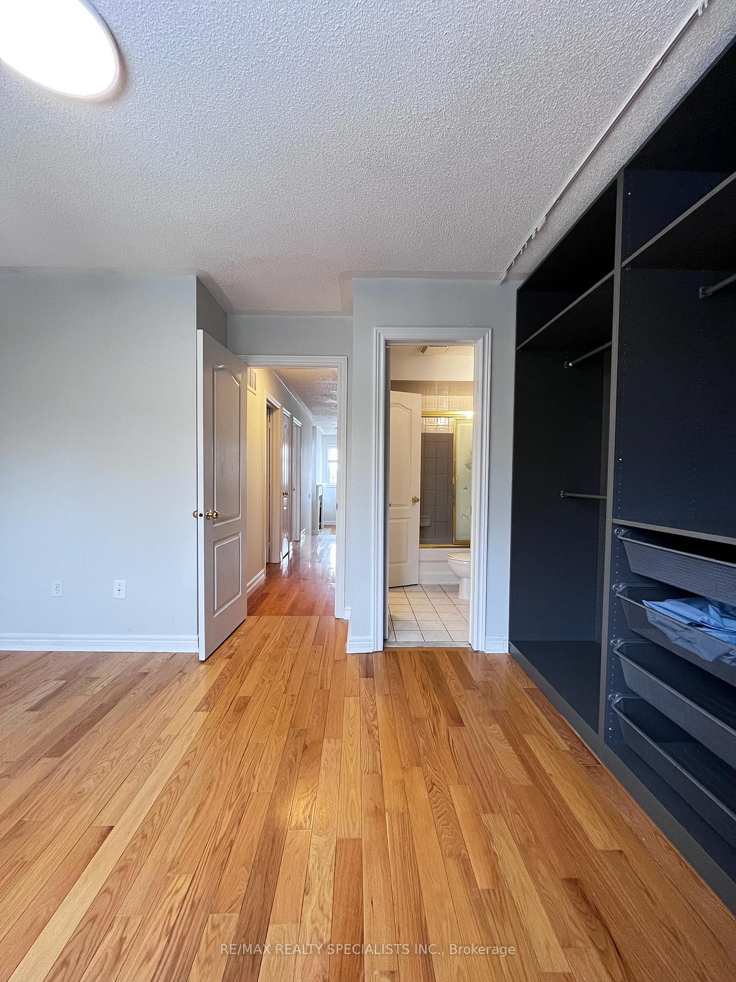 Photo 20 of 5580 Creditrise Place, Mississauga, Central Erin Mills — HOMEH