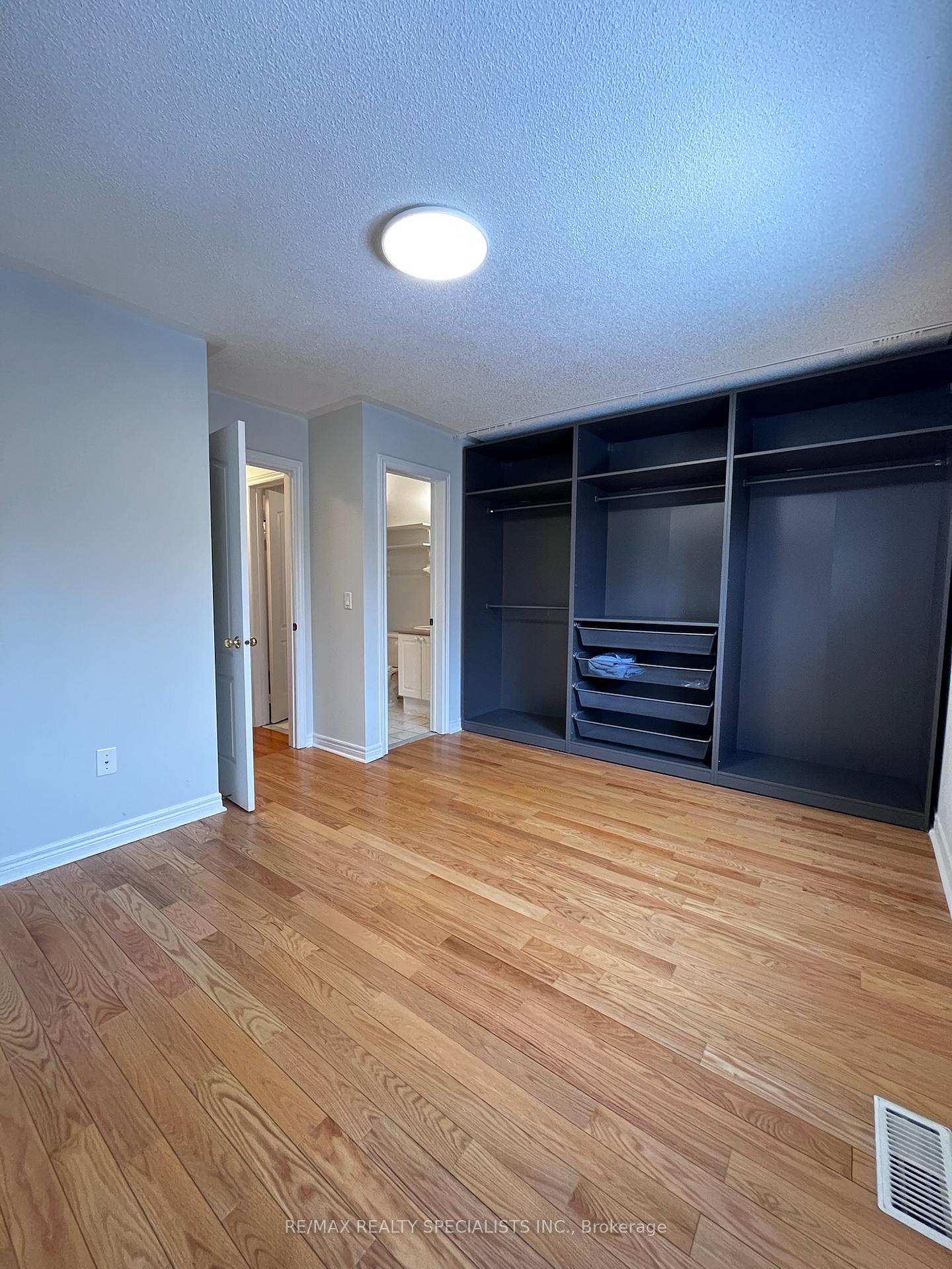 Photo 21 of 5580 Creditrise Place, Mississauga, Central Erin Mills — HOMEH