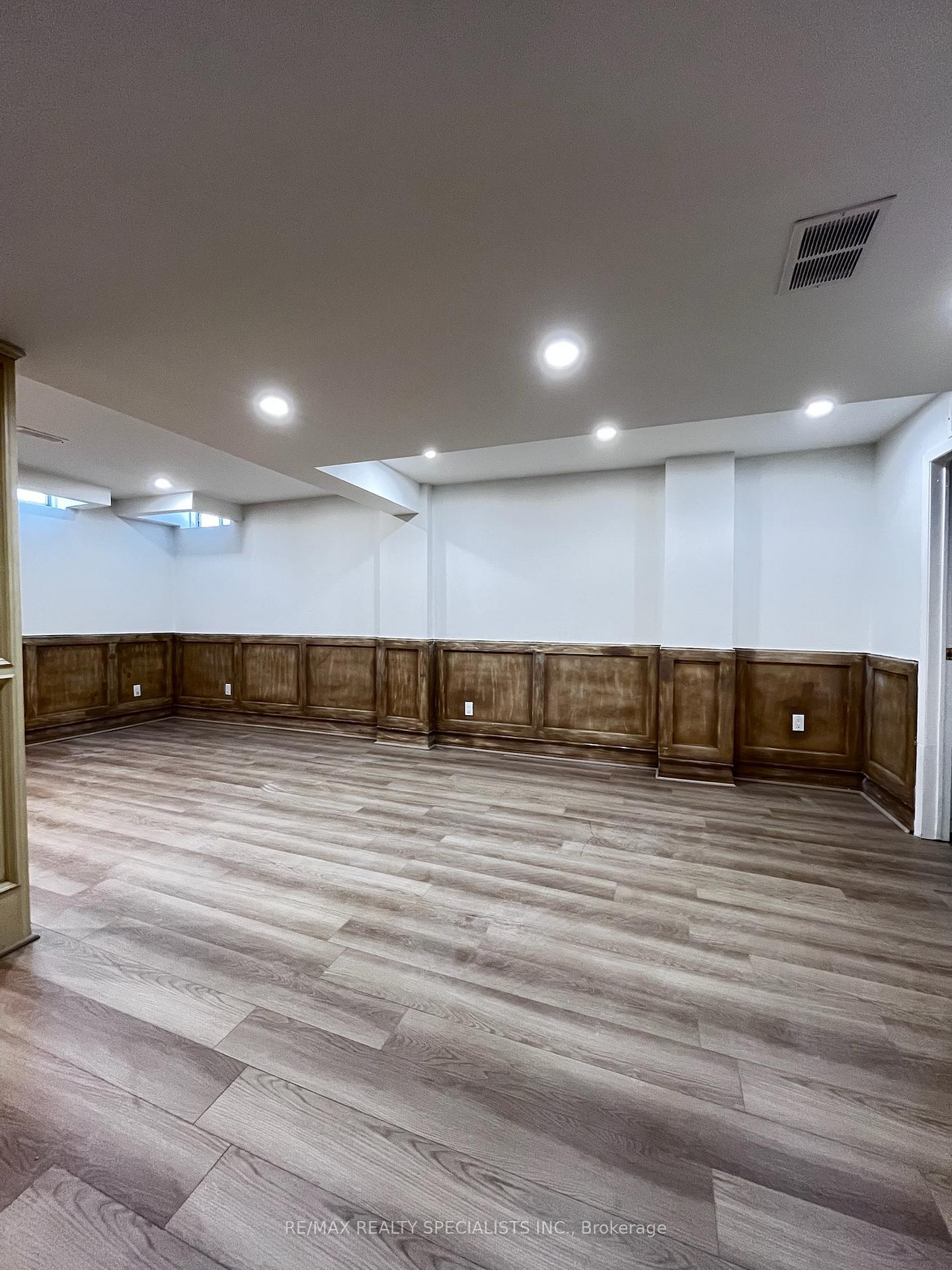 Photo 27 of 5580 Creditrise Place, Mississauga, Central Erin Mills — HOMEH