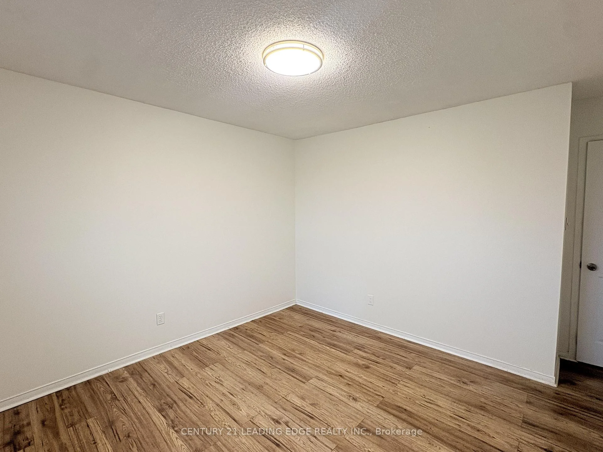 Photo 9 of 124 Robbinstone Drive, Scarborough, Malvern — HOMEH