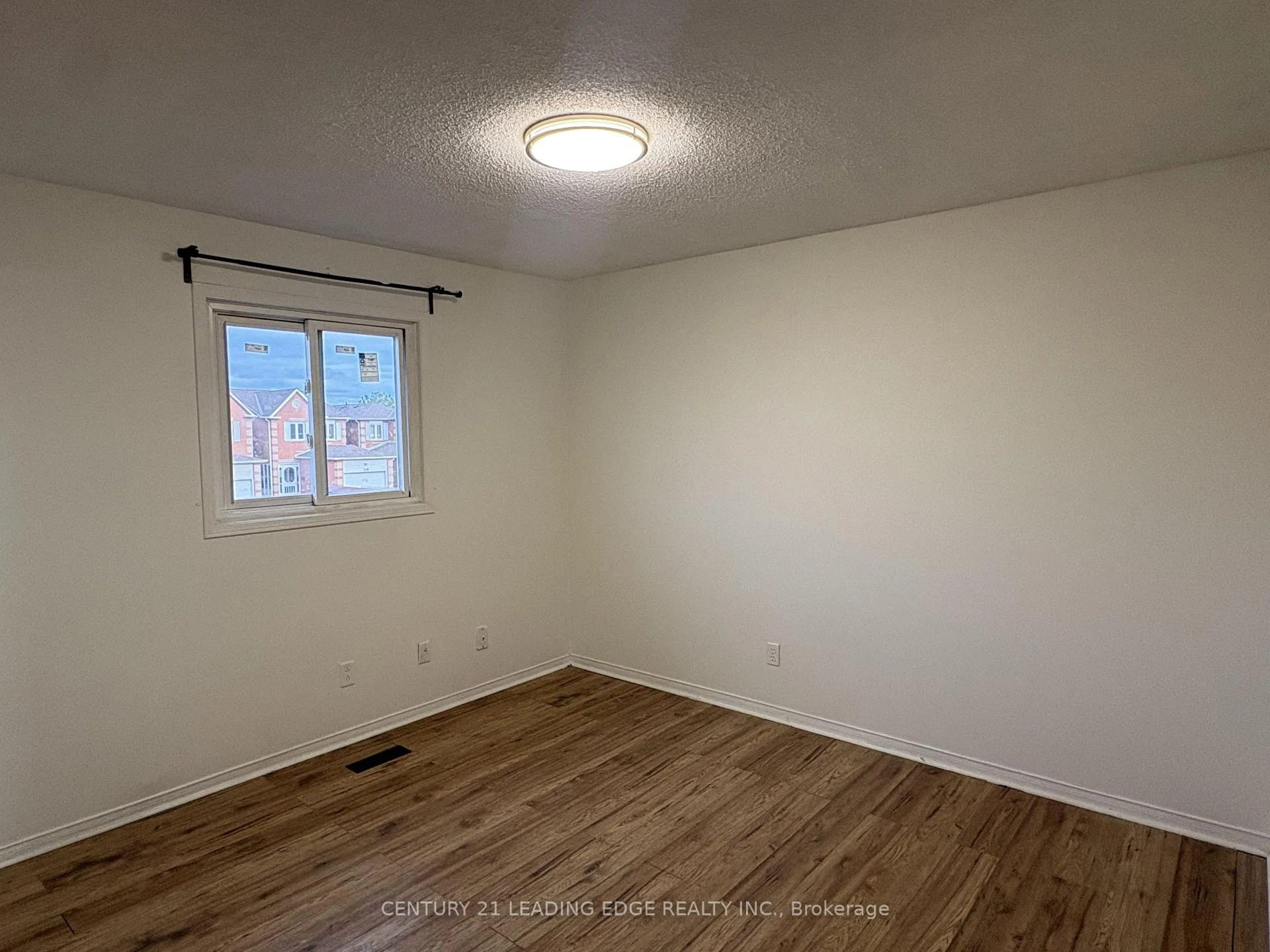 Photo 18 of 124 Robbinstone Drive, Scarborough, Malvern — HOMEH