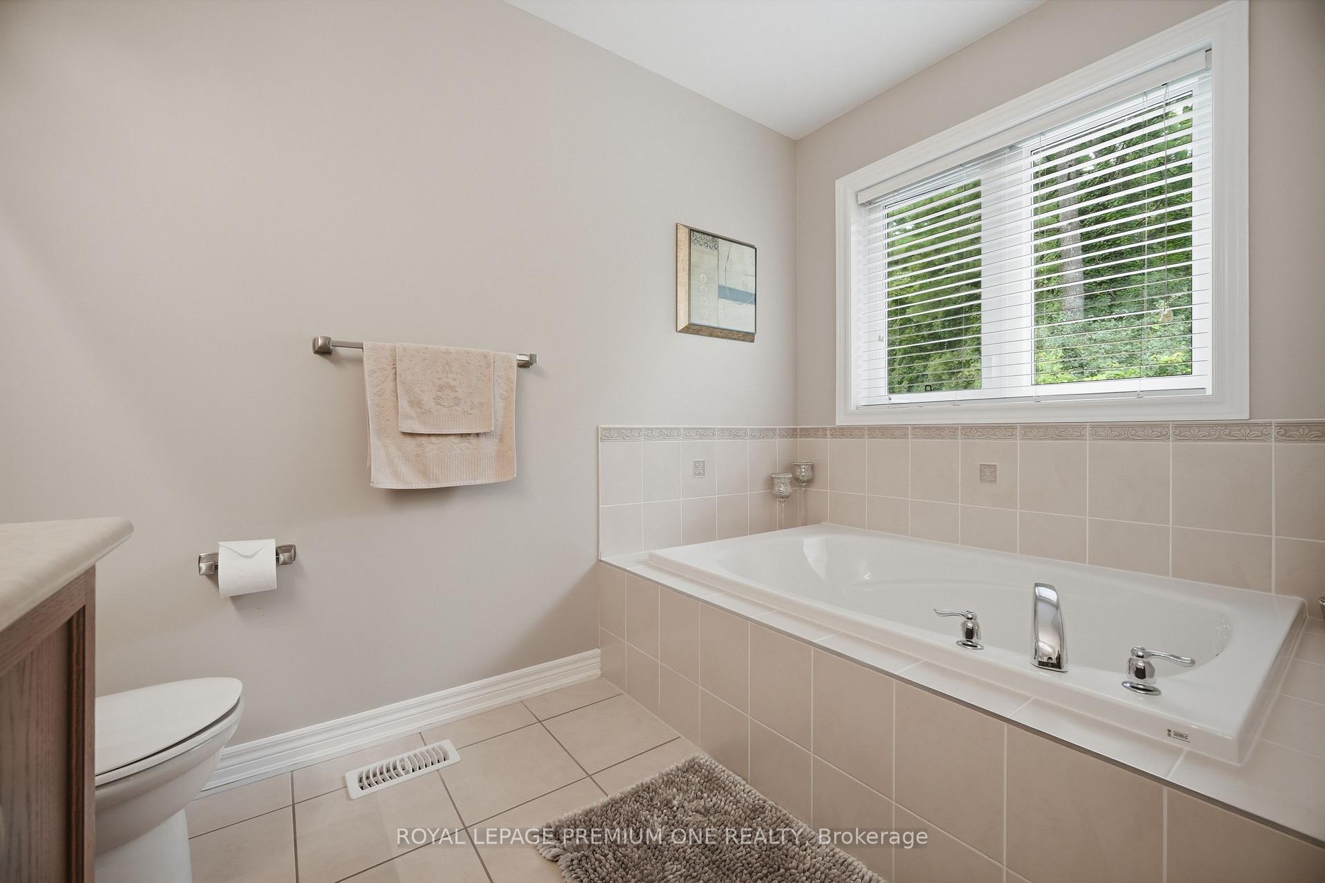 Photo 26 of 114 Bellini Avenue, Vaughan, Vellore Village — HOMEH