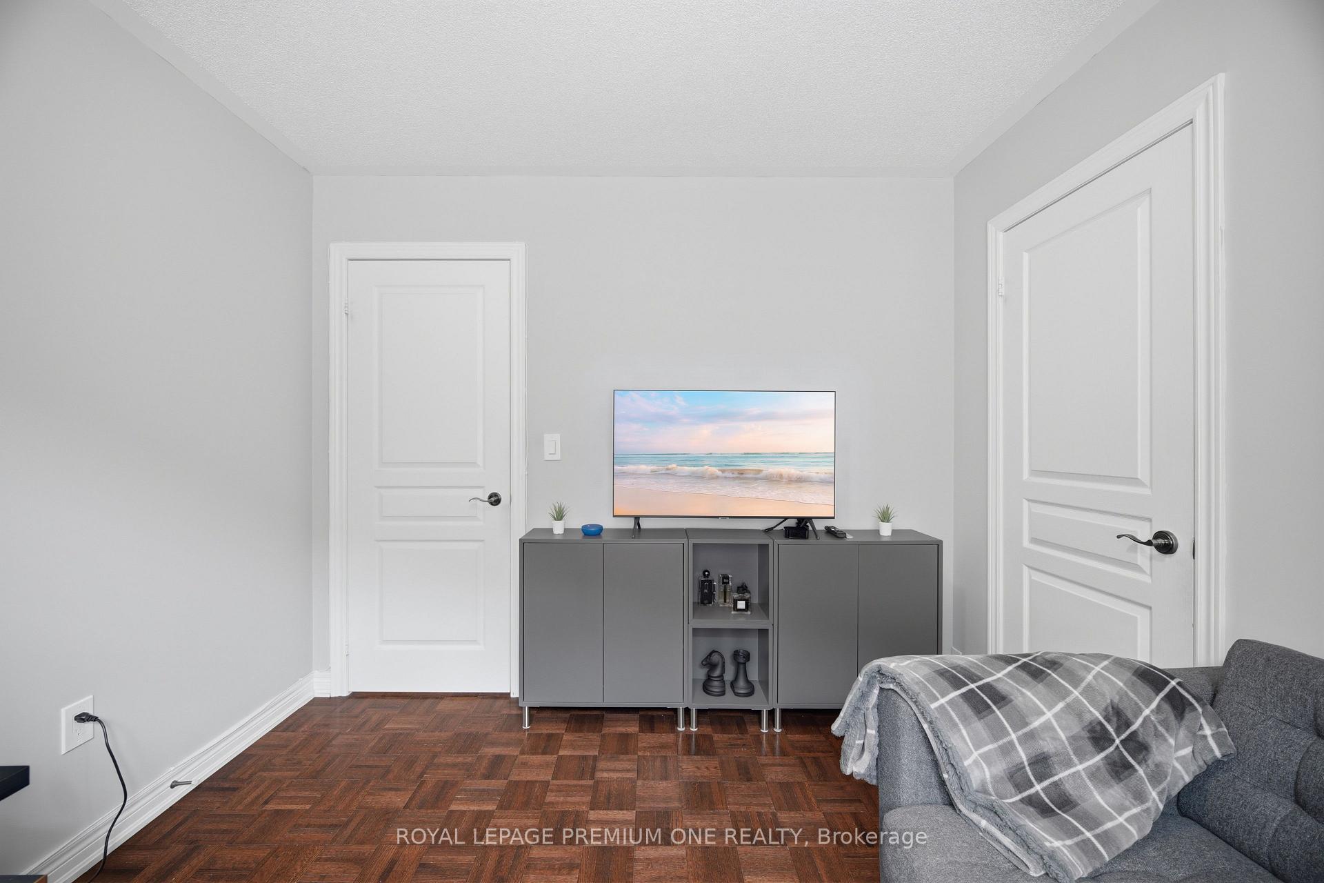 Photo 32 of 114 Bellini Avenue, Vaughan, Vellore Village — HOMEH
