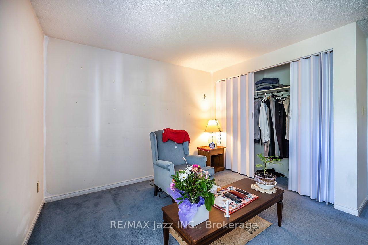 Photo 19 of 5 King Court, Clarington, Newcastle — HOMEH
