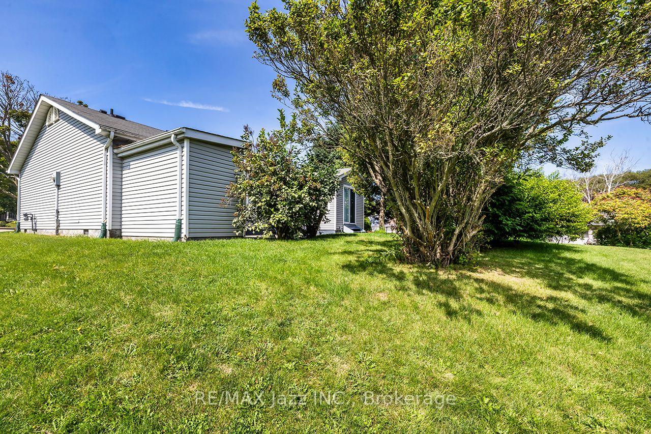 Photo 26 of 5 King Court, Clarington, Newcastle — HOMEH