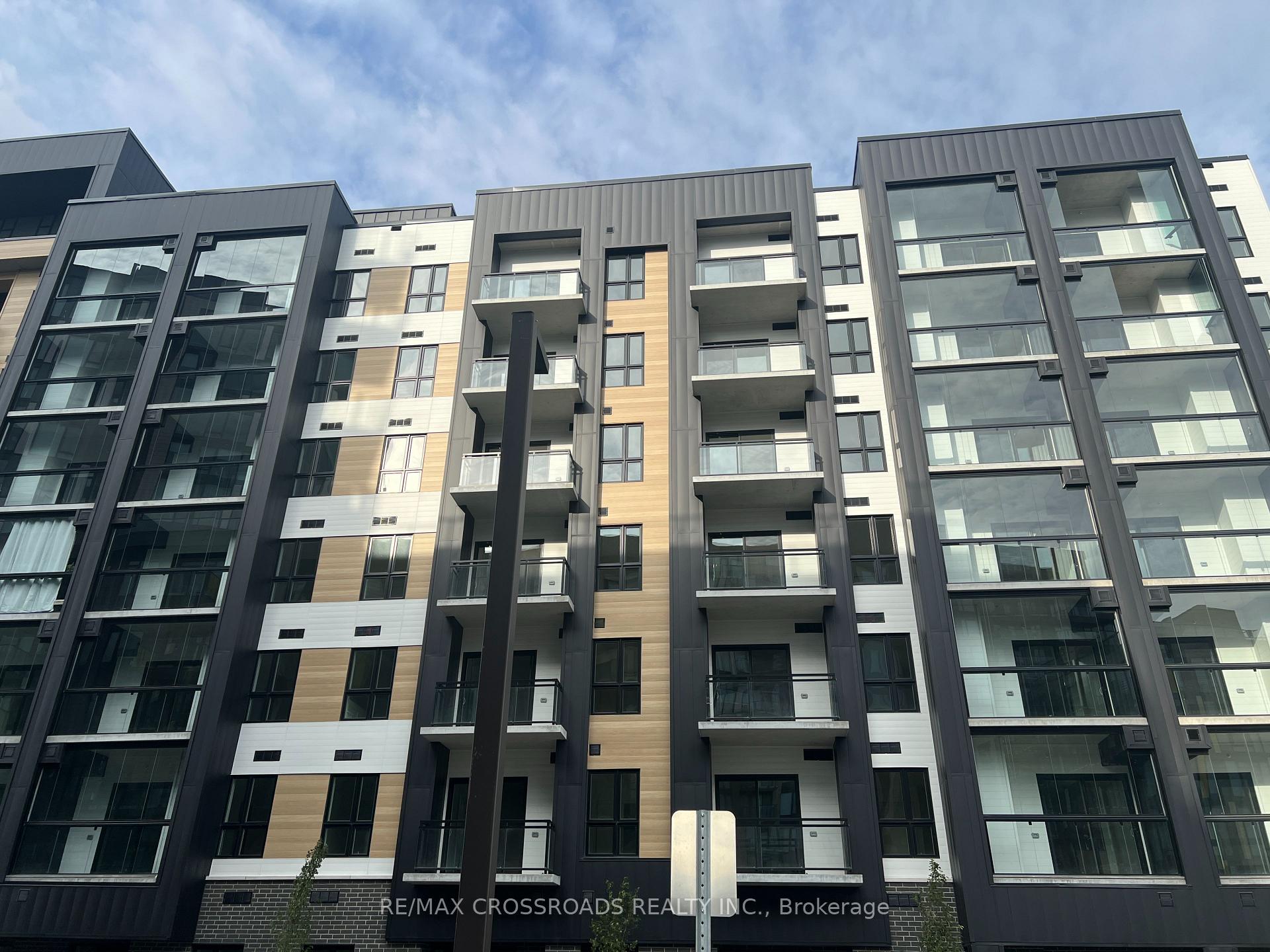 Front of Unit 618, 3088 William Cutmore Boulevard