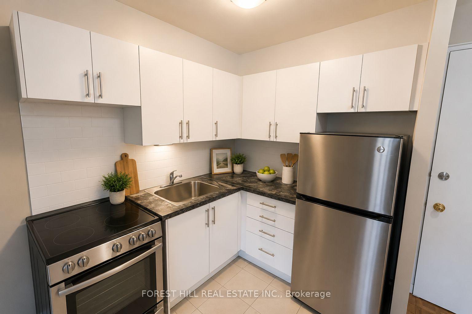 Photo 2 of Unit 101, 106 Goodwood Park, Toronto, Crescent Town — HOMEH