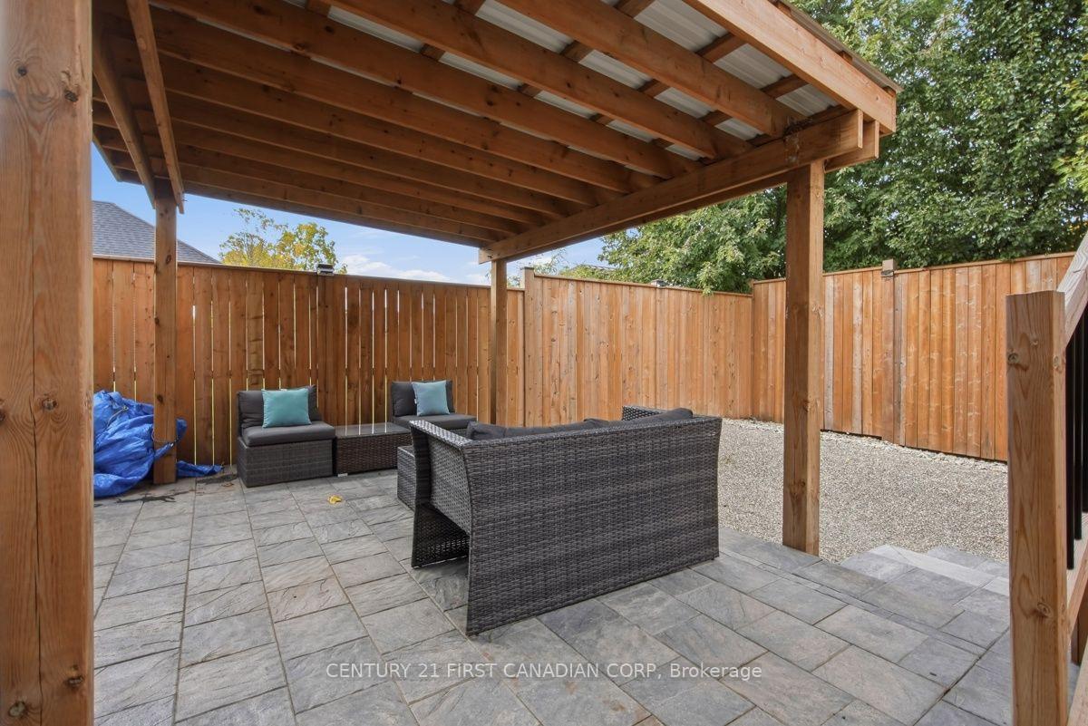 Photo 42 of 12 Briscoe Crescent, Strathroy-Caradoc, NE — HOMEH