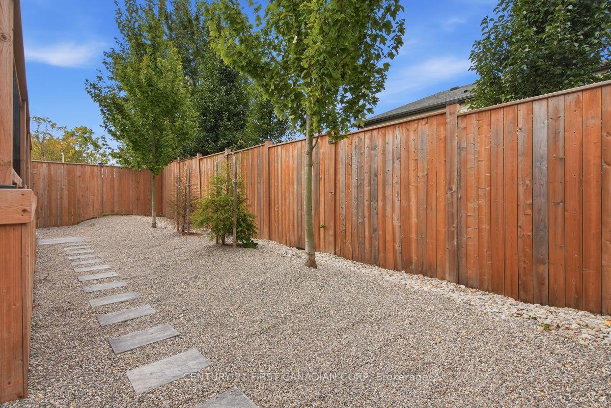 Photo 47 of 12 Briscoe Crescent, Strathroy-Caradoc, NE — HOMEH