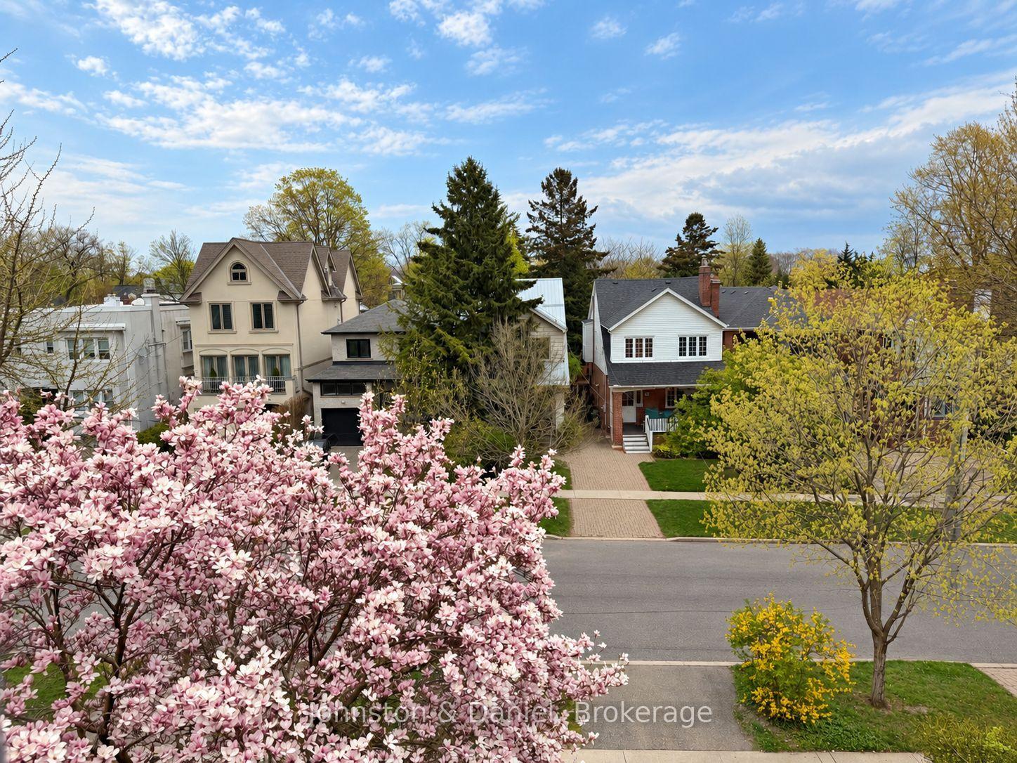 Photo 27 of 44 Standish Avenue, Toronto, Rosedale-Moore Park — HOMEH