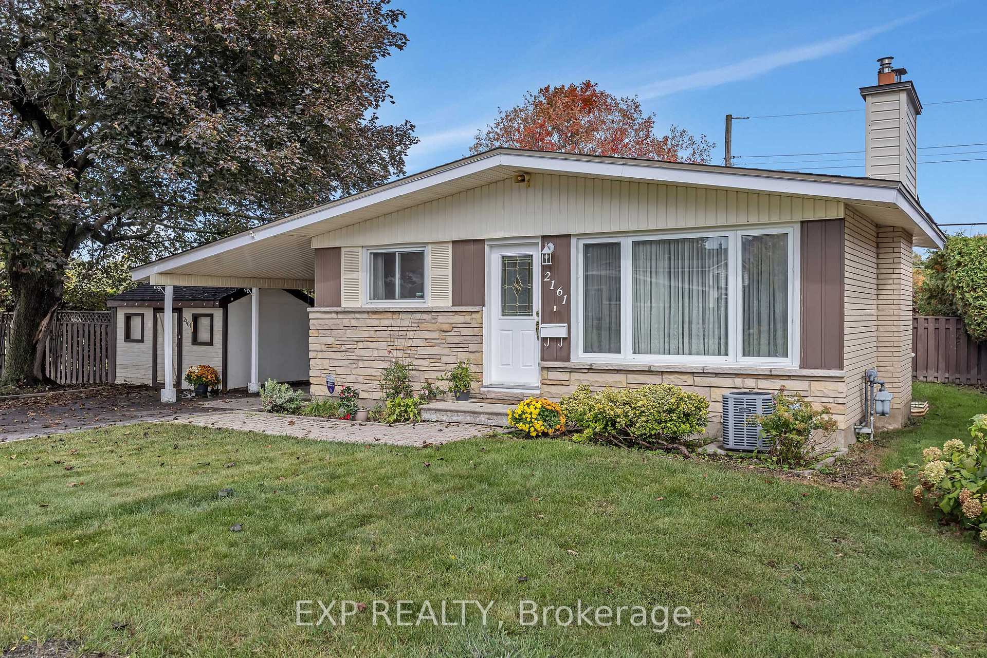 Photo 3 of 2161 Valley Drive, Ottawa, Elmvale Acres/Urbandale — HOMEH