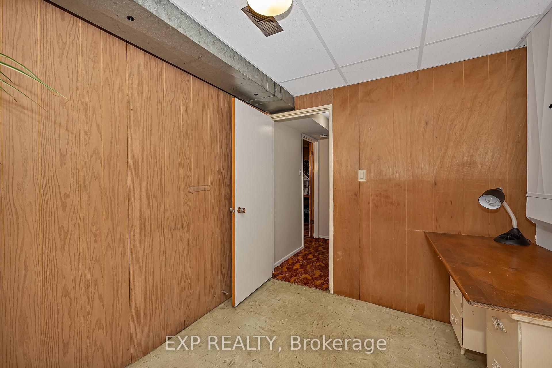 Photo 28 of 2161 Valley Drive, Ottawa, Elmvale Acres/Urbandale — HOMEH
