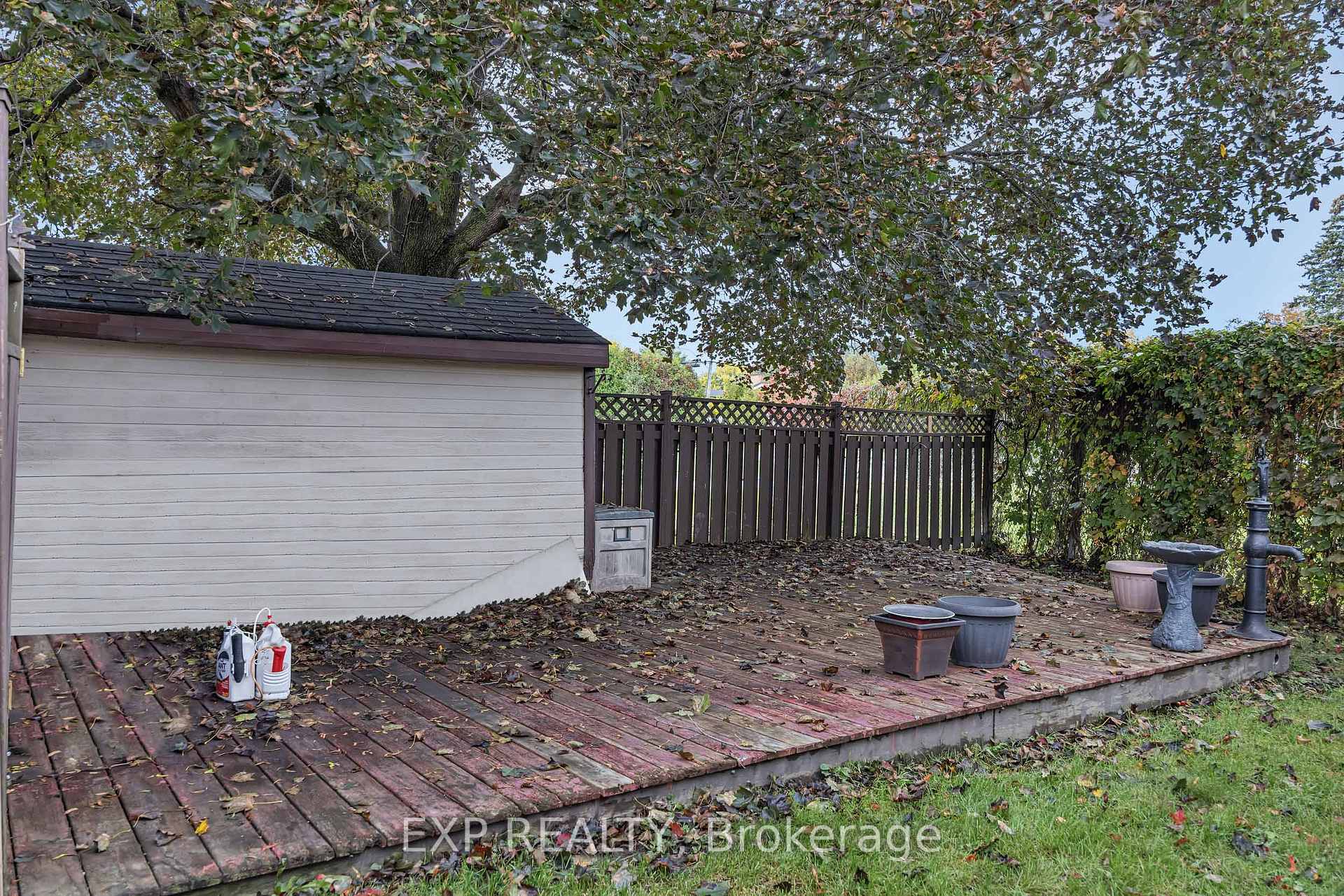 Photo 30 of 2161 Valley Drive, Ottawa, Elmvale Acres/Urbandale — HOMEH