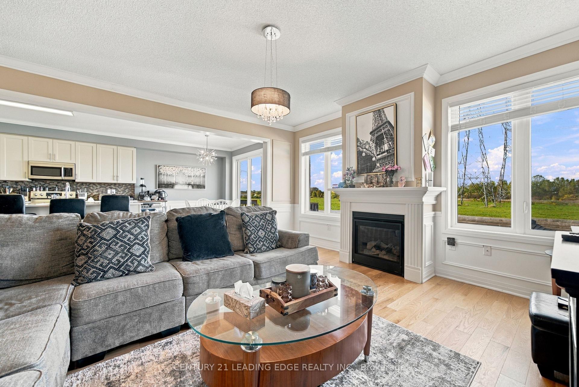 Photo 51 of 119 Yacht Drive, Clarington, Bowmanville — HOMEH