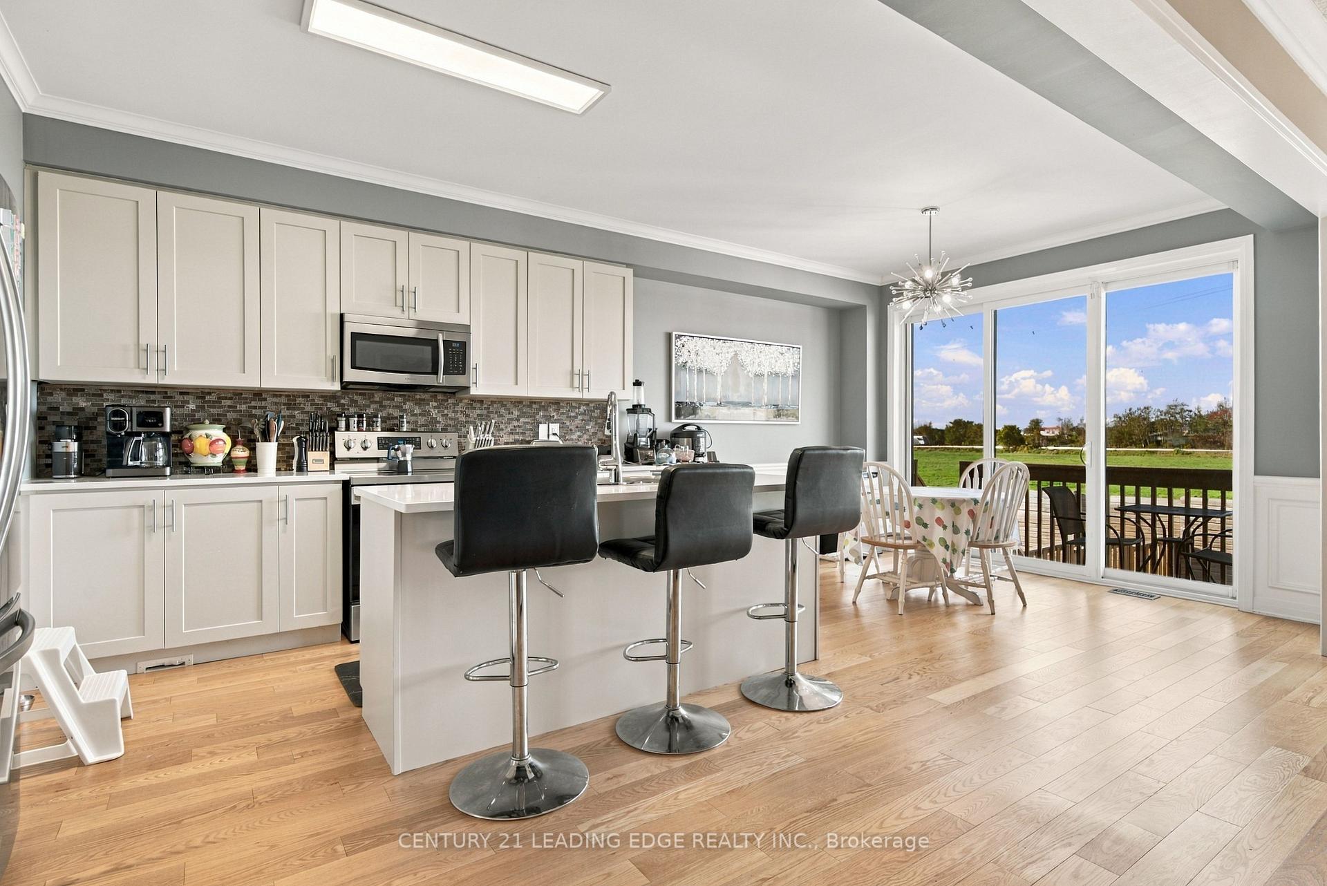 Photo 53 of 119 Yacht Drive, Clarington, Bowmanville — HOMEH