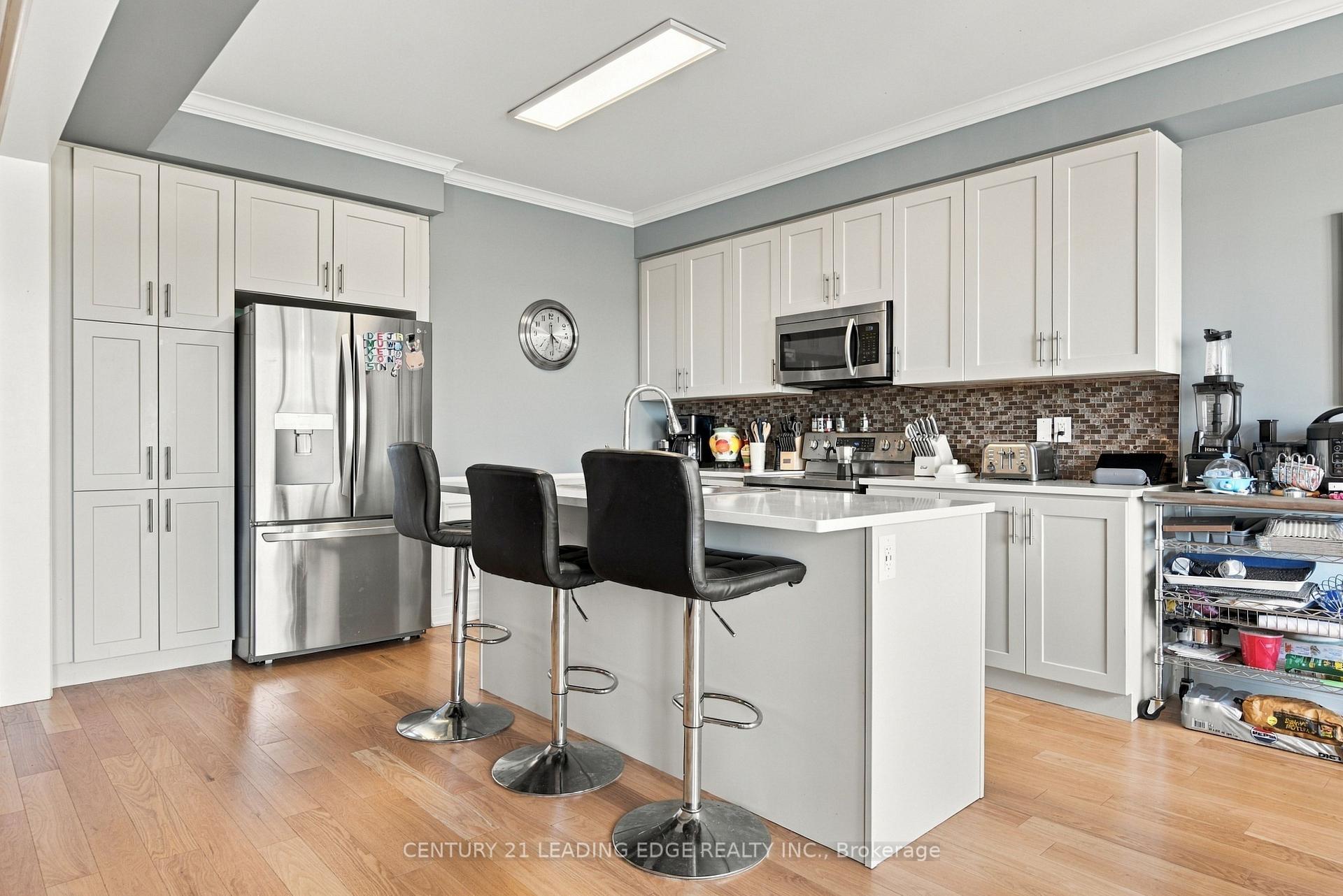 Photo 55 of 119 Yacht Drive, Clarington, Bowmanville — HOMEH