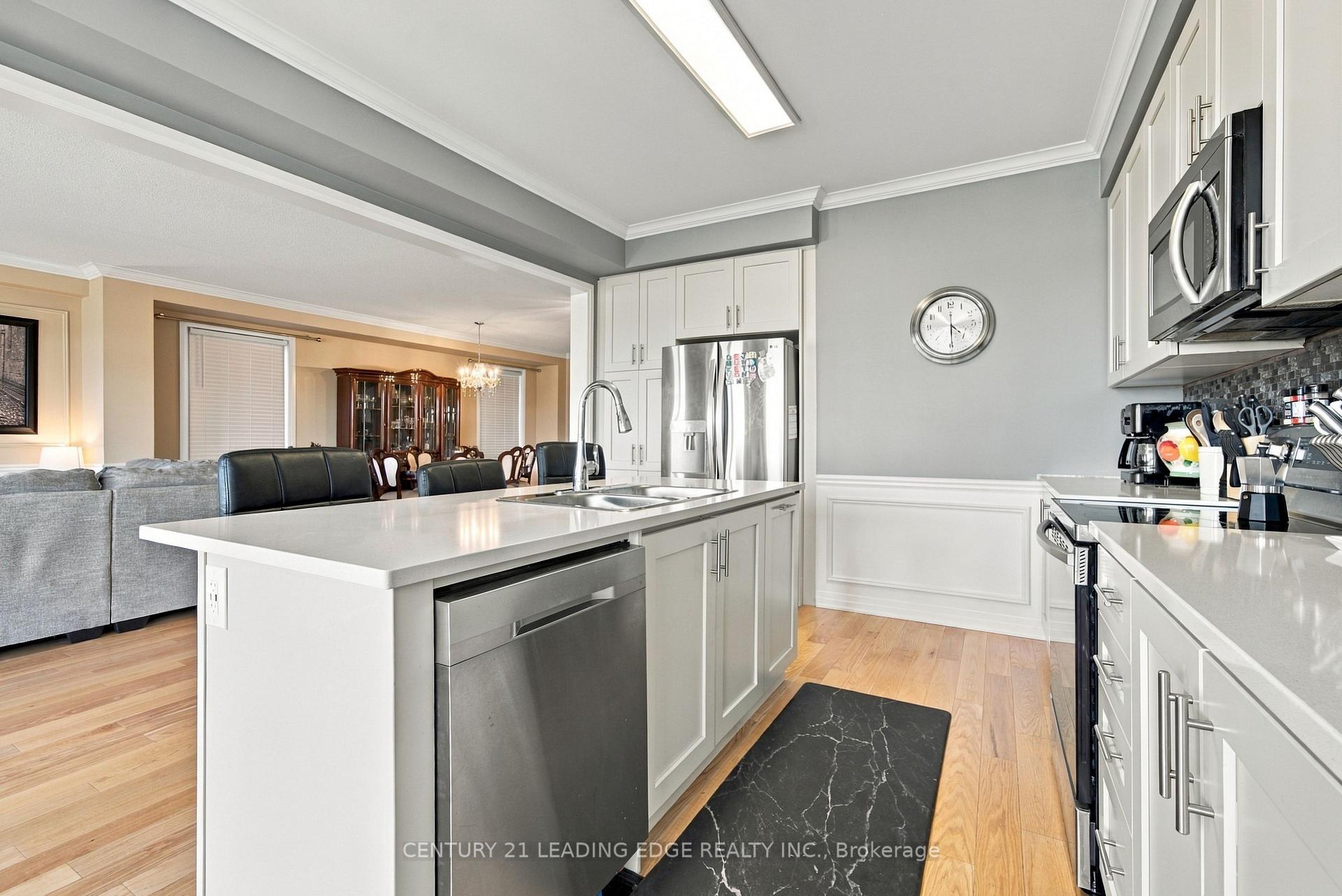Photo 58 of 119 Yacht Drive, Clarington, Bowmanville — HOMEH