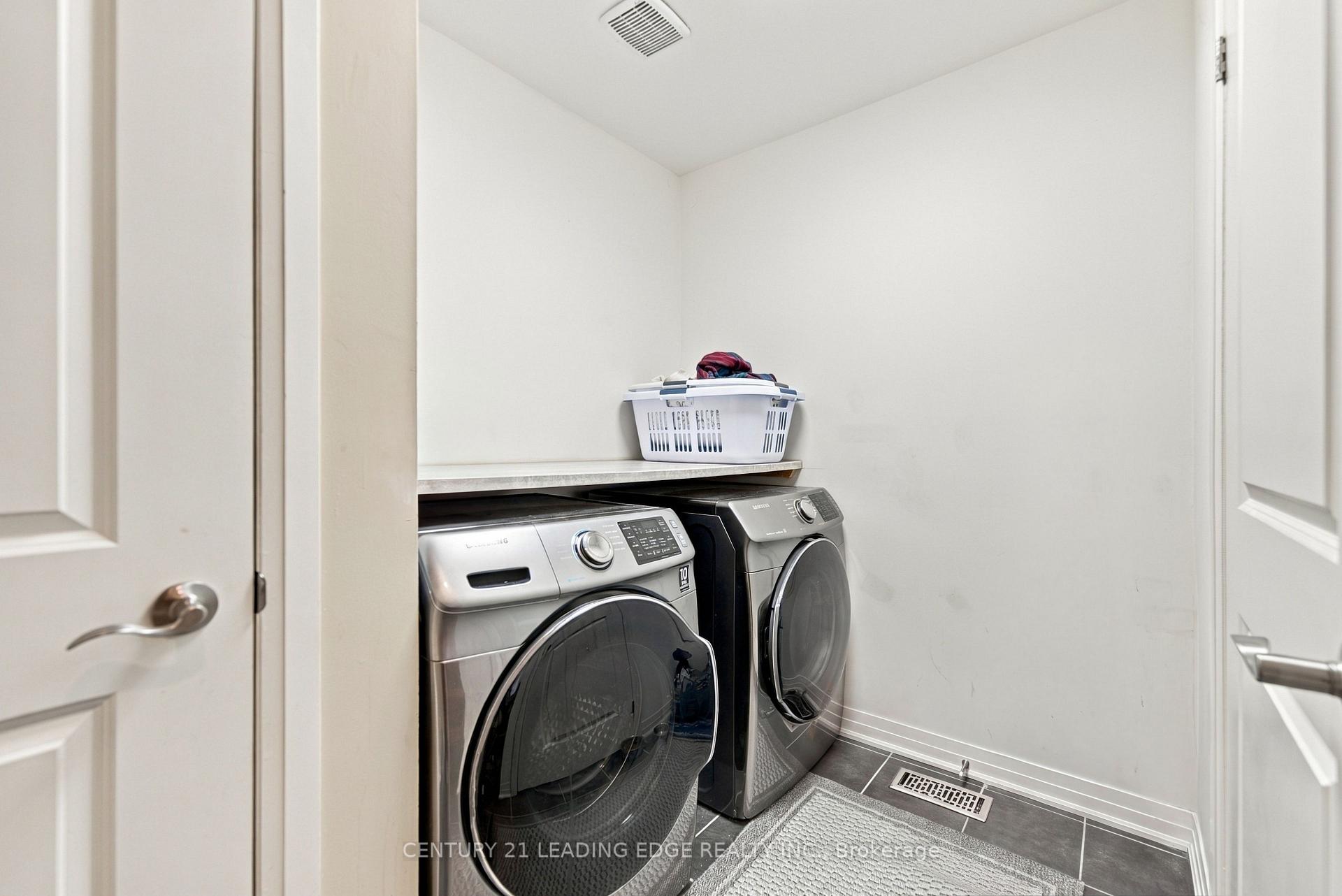 Photo 76 of 119 Yacht Drive, Clarington, Bowmanville — HOMEH