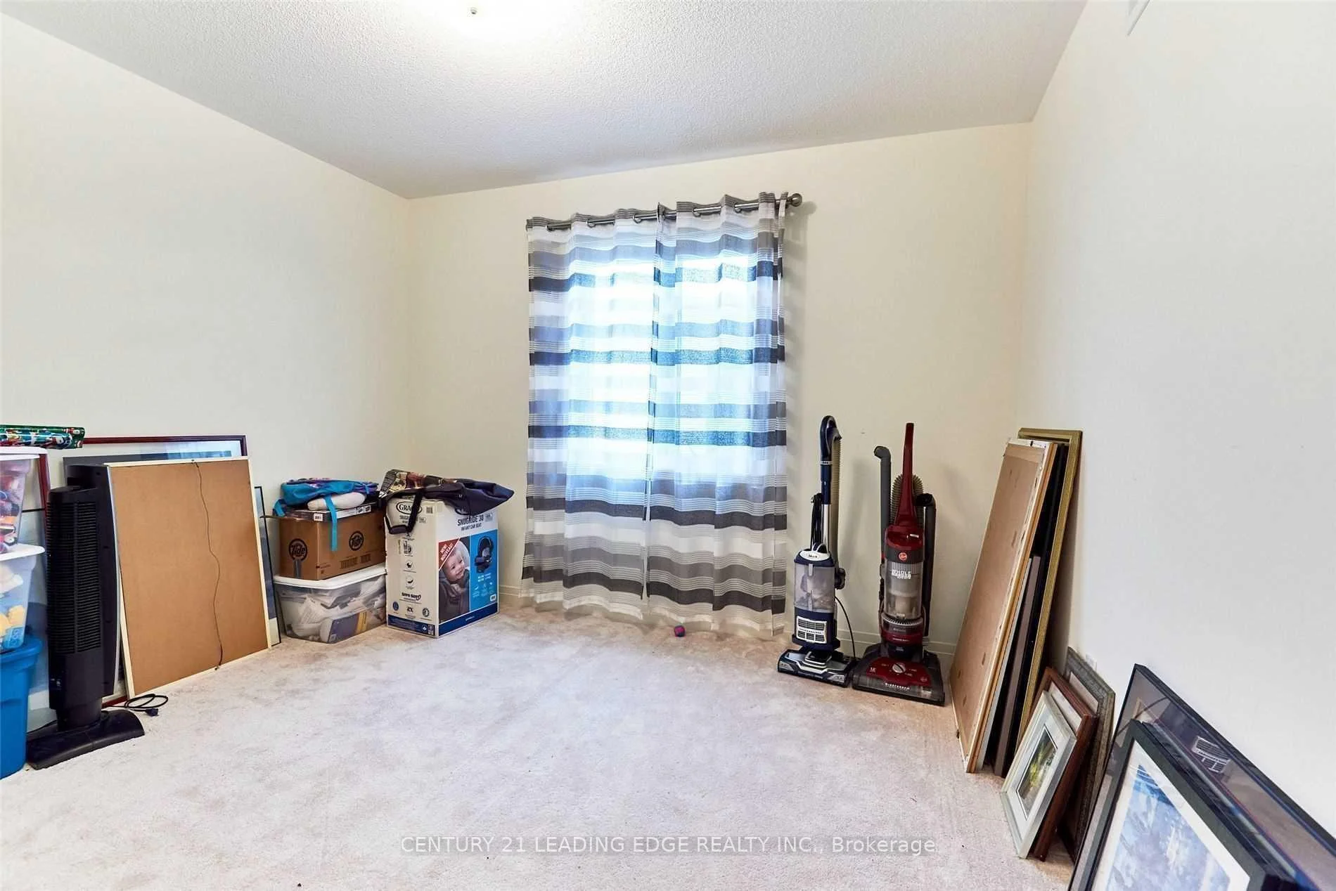 Photo 22 of 119 Yacht Drive, Clarington, Bowmanville — HOMEH