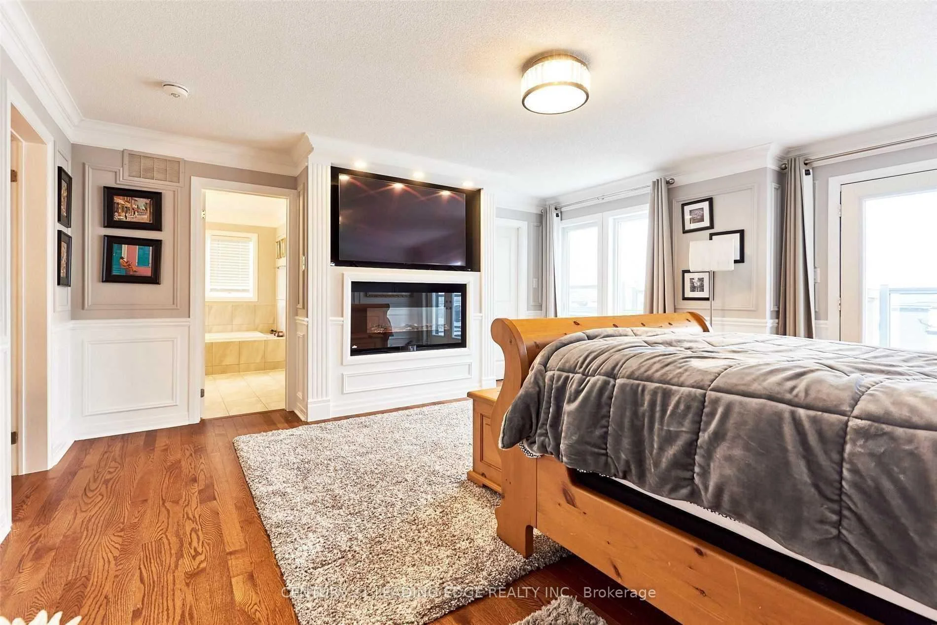 Photo 43 of 119 Yacht Drive, Clarington, Bowmanville — HOMEH