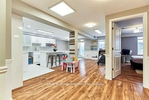 Photo 77 of 119 Yacht Drive, Clarington, Bowmanville — HOMEH