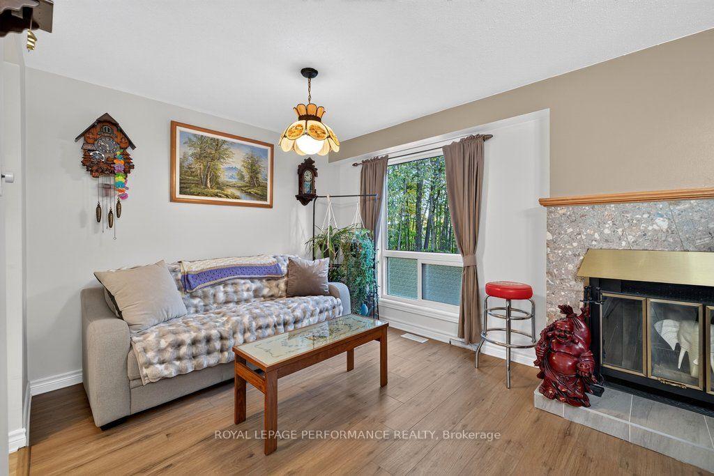 Photo 9 of Unit 93, 6816 Bilberry Drive, Ottawa, Convent Glen North — HOMEH