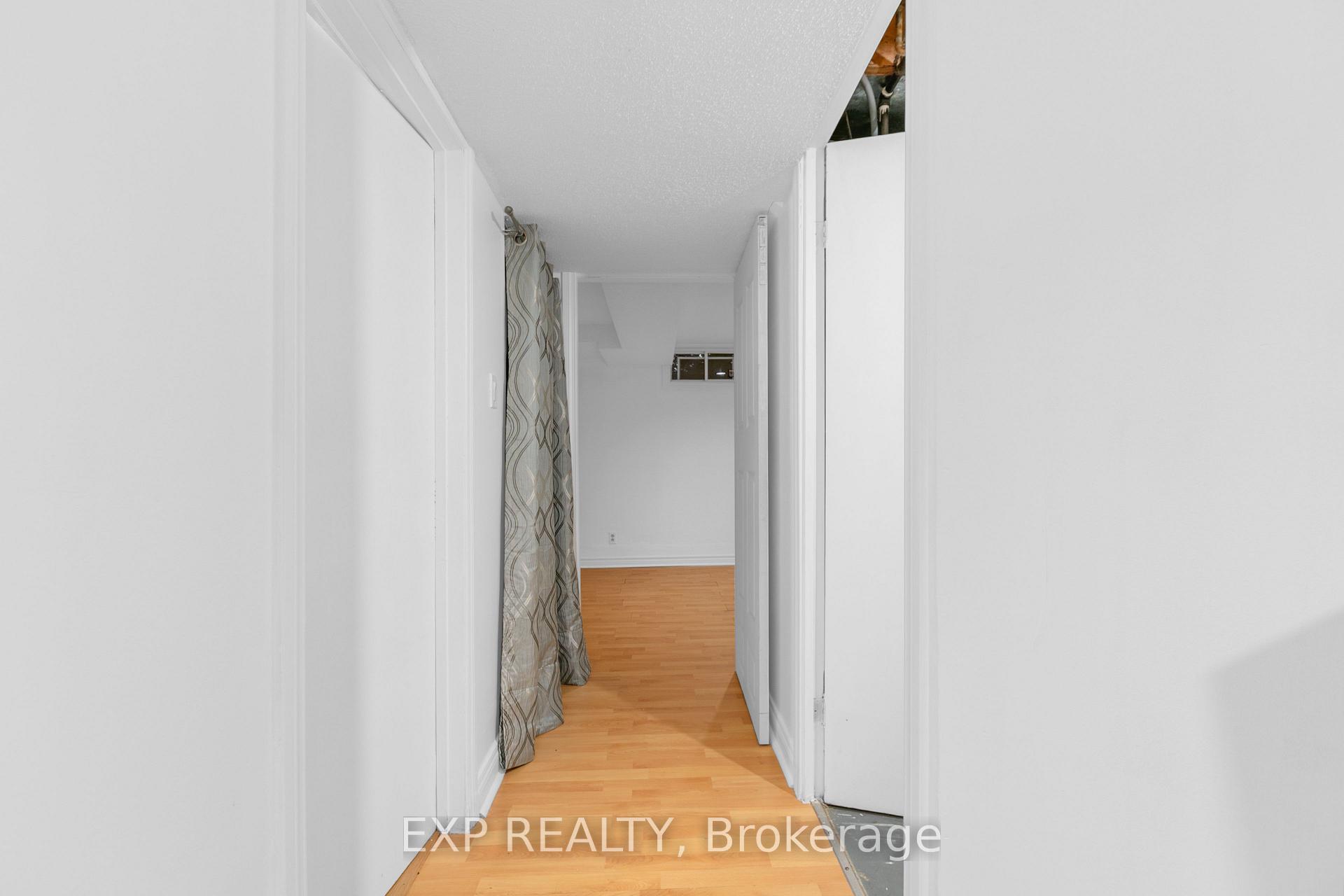 Photo 29 of 4 Fulham Court E, Ottawa, Barrhaven - On the Green — HOMEH