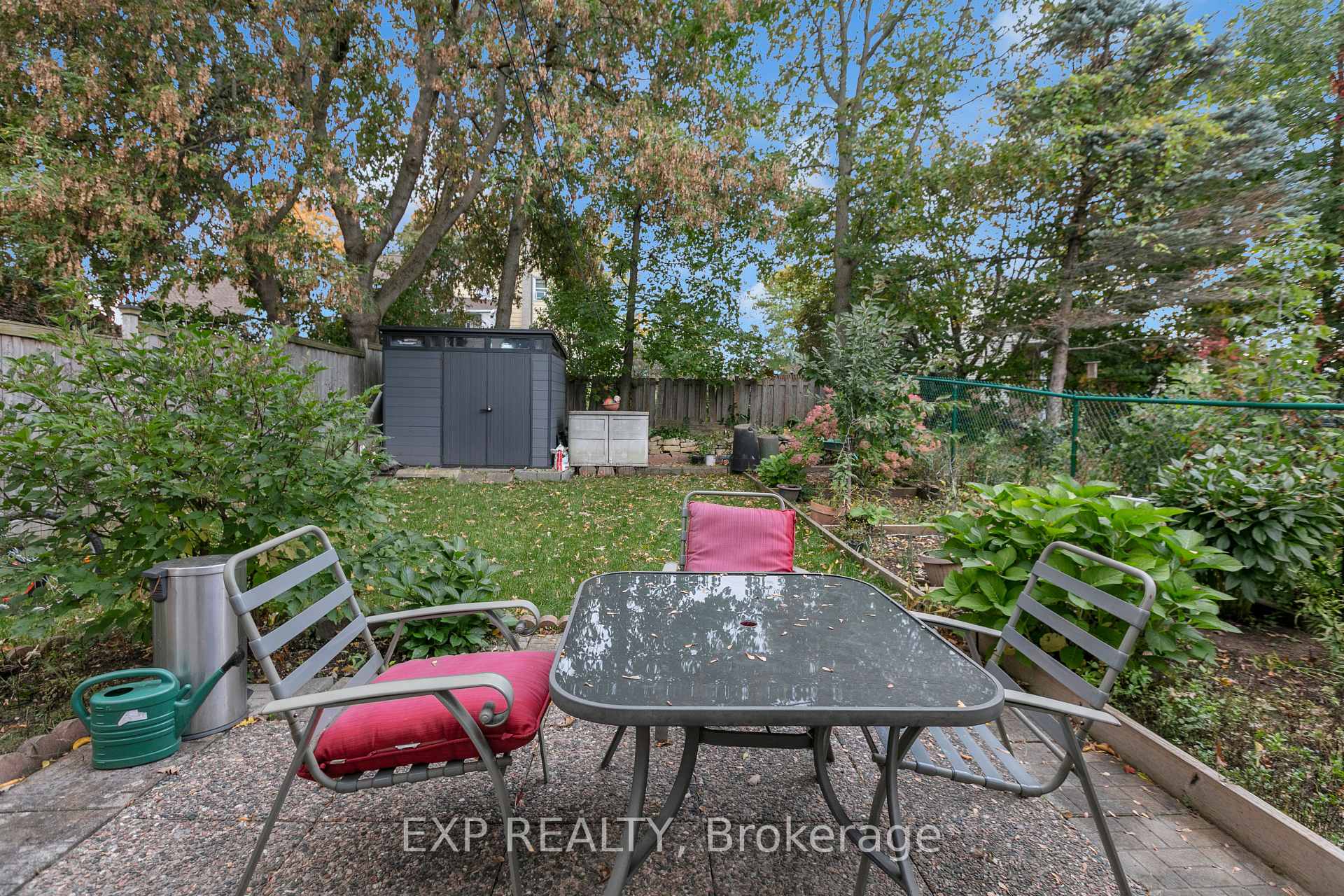 Photo 34 of 4 Fulham Court E, Ottawa, Barrhaven - On the Green — HOMEH