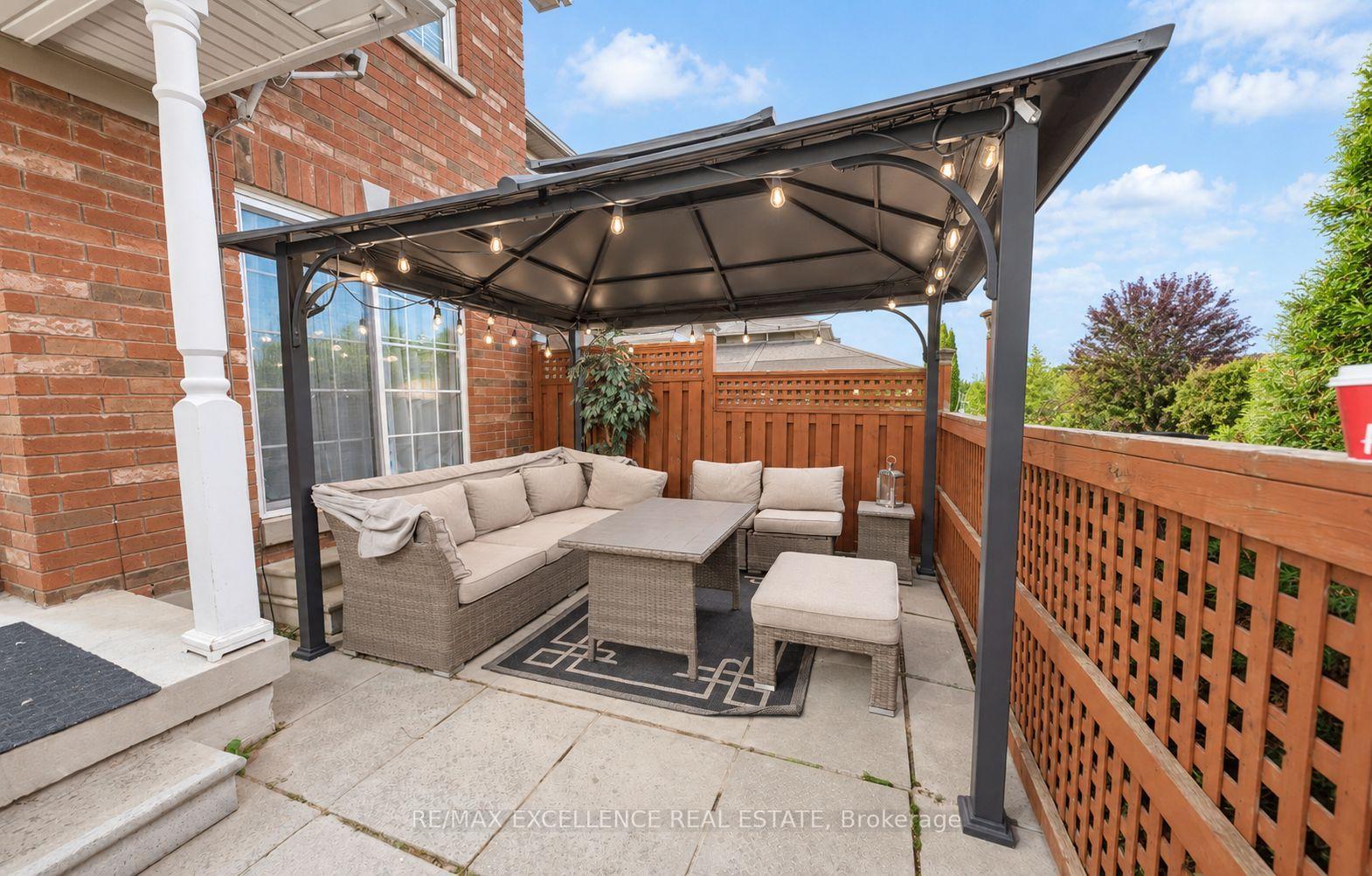 Photo 8 of 2371 Clearside Court, Pickering, Brock Ridge — HOMEH