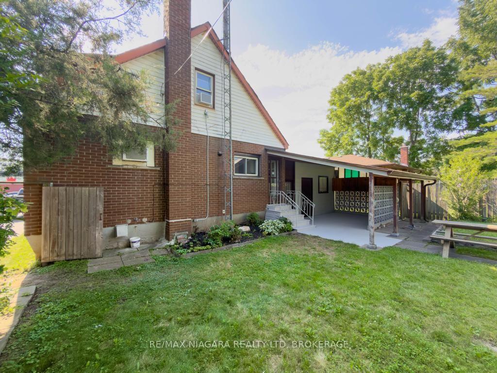 Photo 39 of 5576 Desson Avenue, Niagara Falls, Clifton Hill — HOMEH