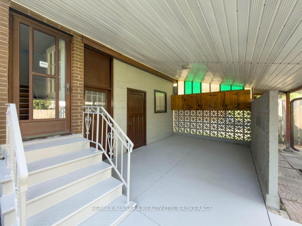 Photo 41 of 5576 Desson Avenue, Niagara Falls, Clifton Hill — HOMEH