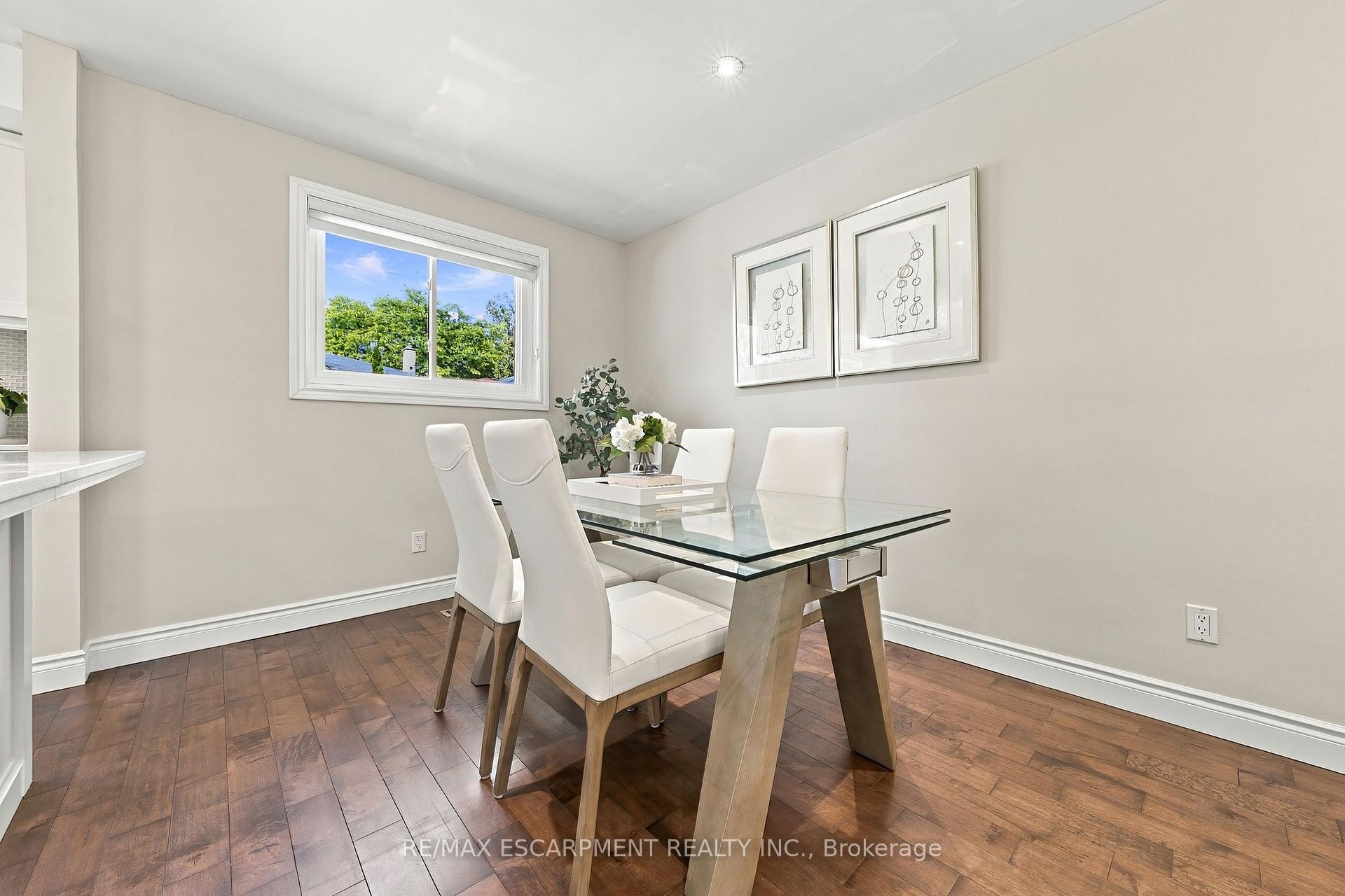 Photo 14 of 2231 Urwin Crescent, Oakville, West — HOMEH