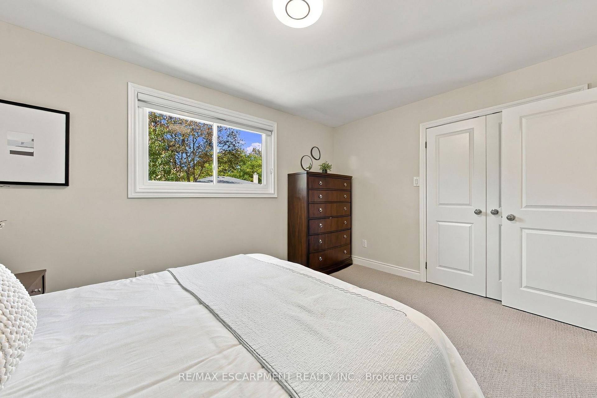 Photo 17 of 2231 Urwin Crescent, Oakville, West — HOMEH