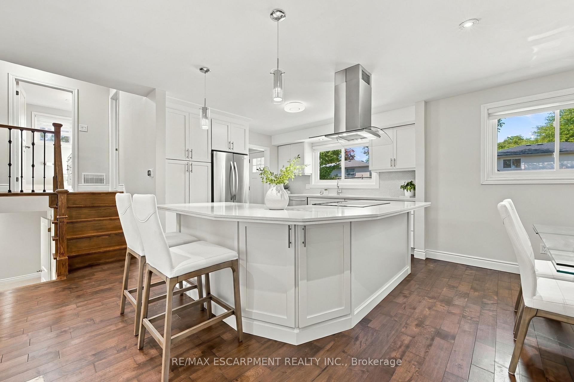Photo 55 of 2231 Urwin Crescent, Oakville, West — HOMEH
